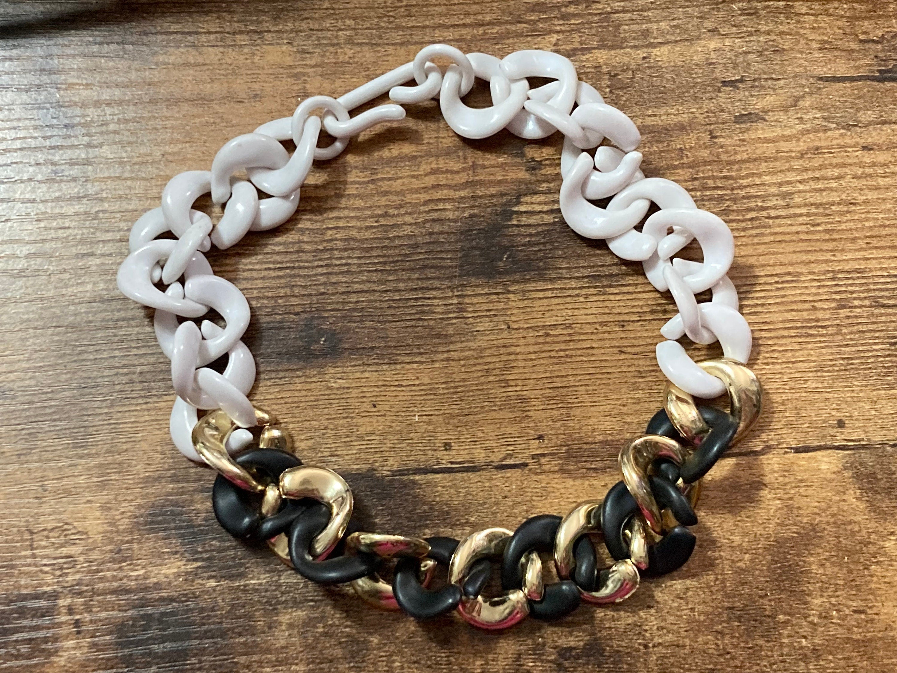 Vintage gold black and white retro plastic wide chunky choker necklace