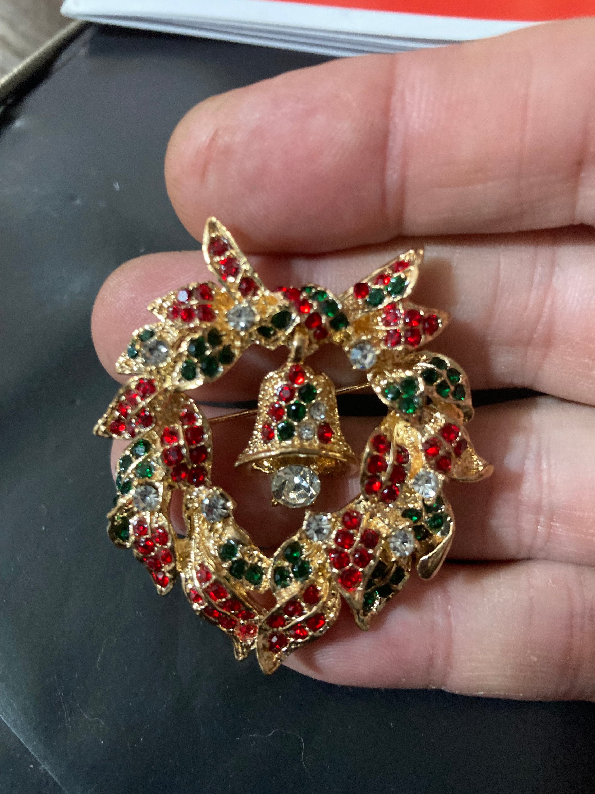 Retro Gold Tone and coloured diamanté rhinestone paste Christmas Wreath and hanging bell Brooch