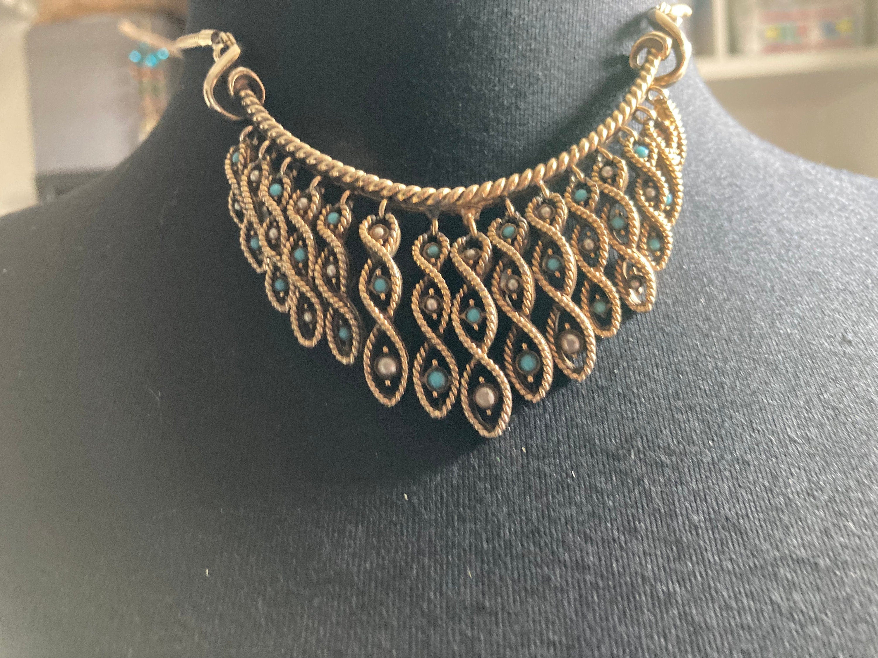 Petite neck turquoise clear diamanté rhinestone paste swag bib necklace Vintage retro gold tone