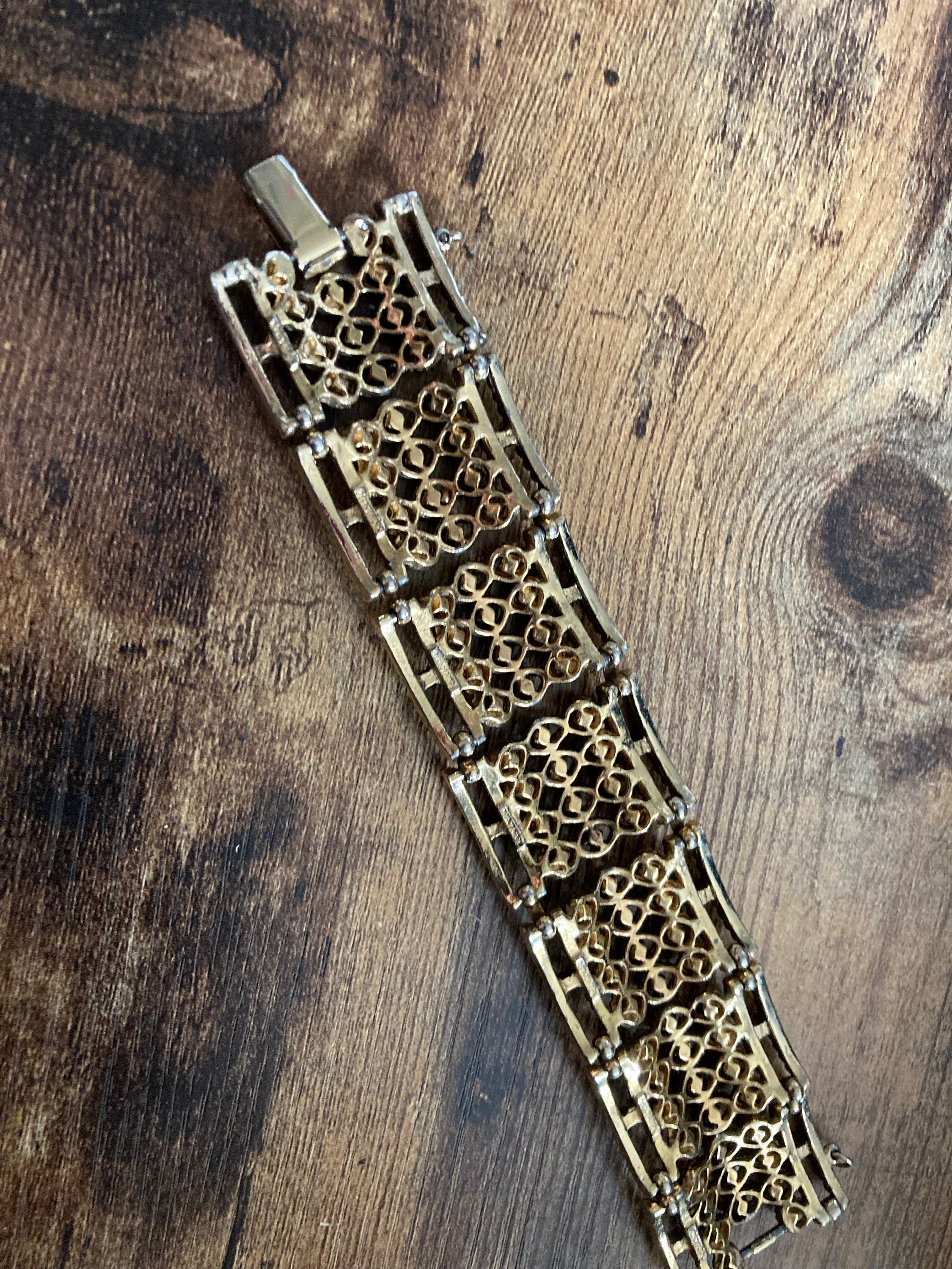 1960s 1970s turquoise rhinestone paste faux seed pearl wide bracelet gold tone