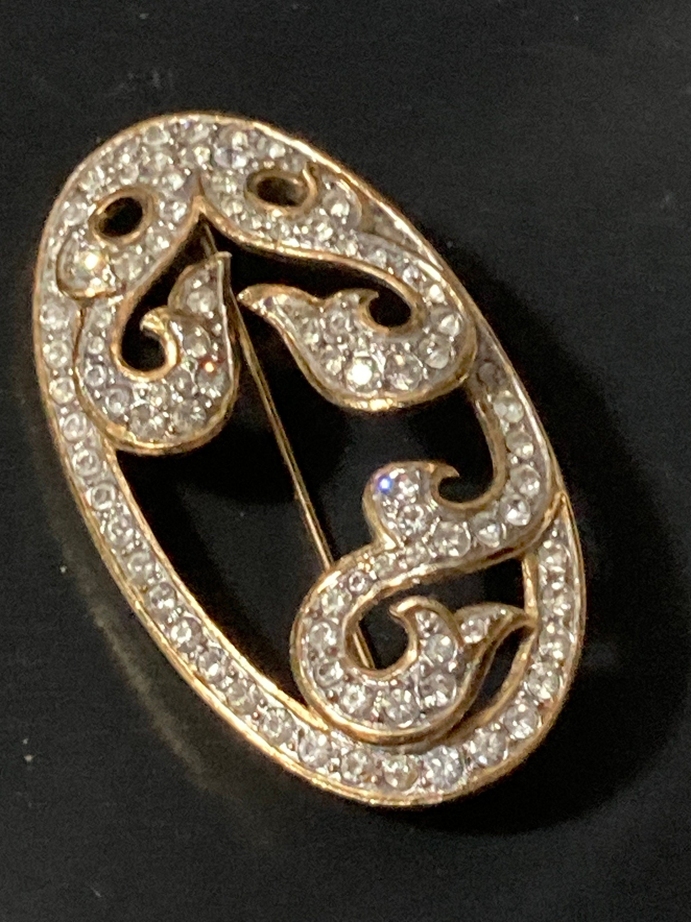 signed Attwood & Sawyer gold tone glass rhinestone paste Oval brooch