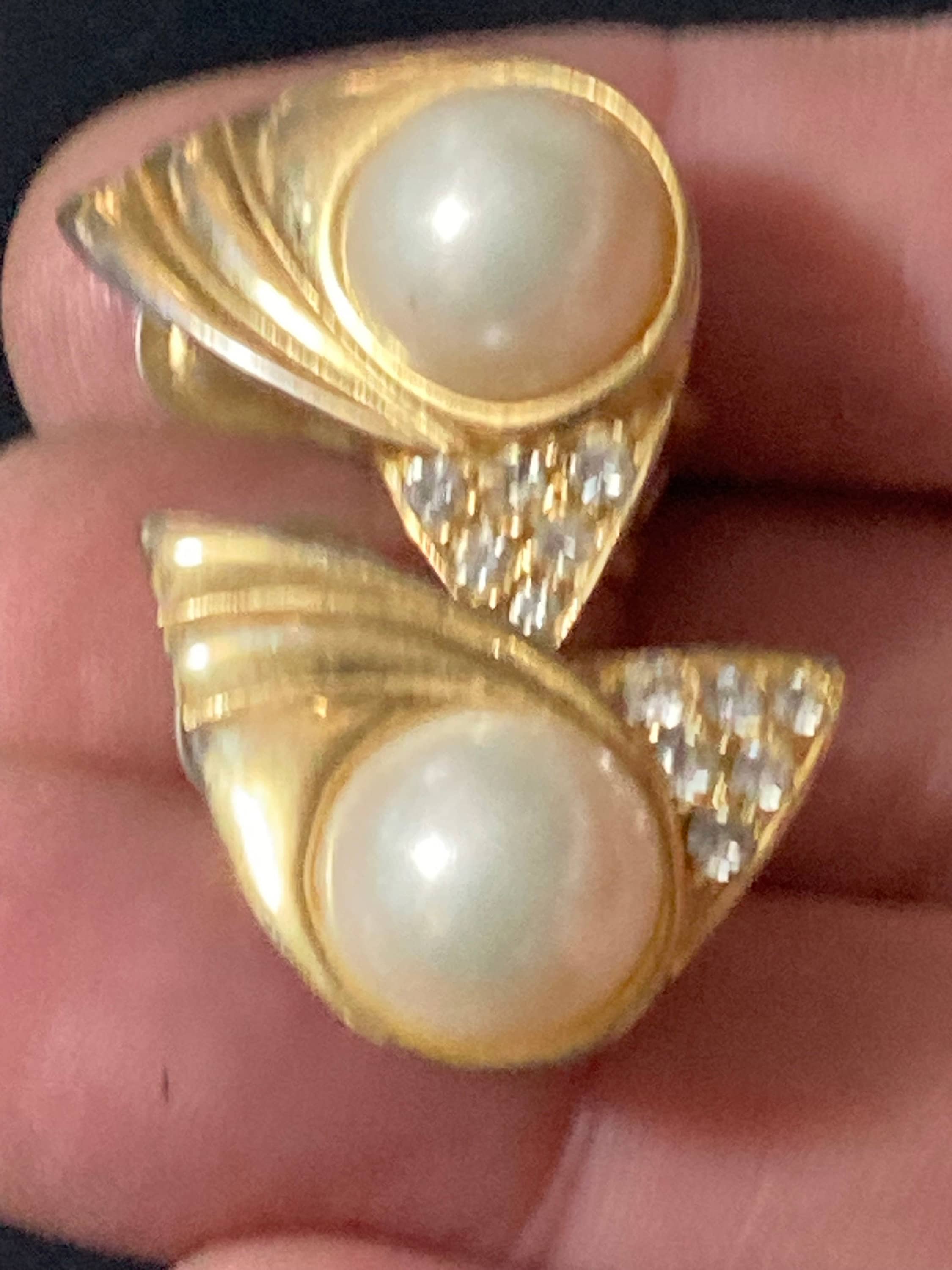 Signed Vendome Vintage gold tone faux pearl Clip On Earrings with clear rhinestone Diamanté