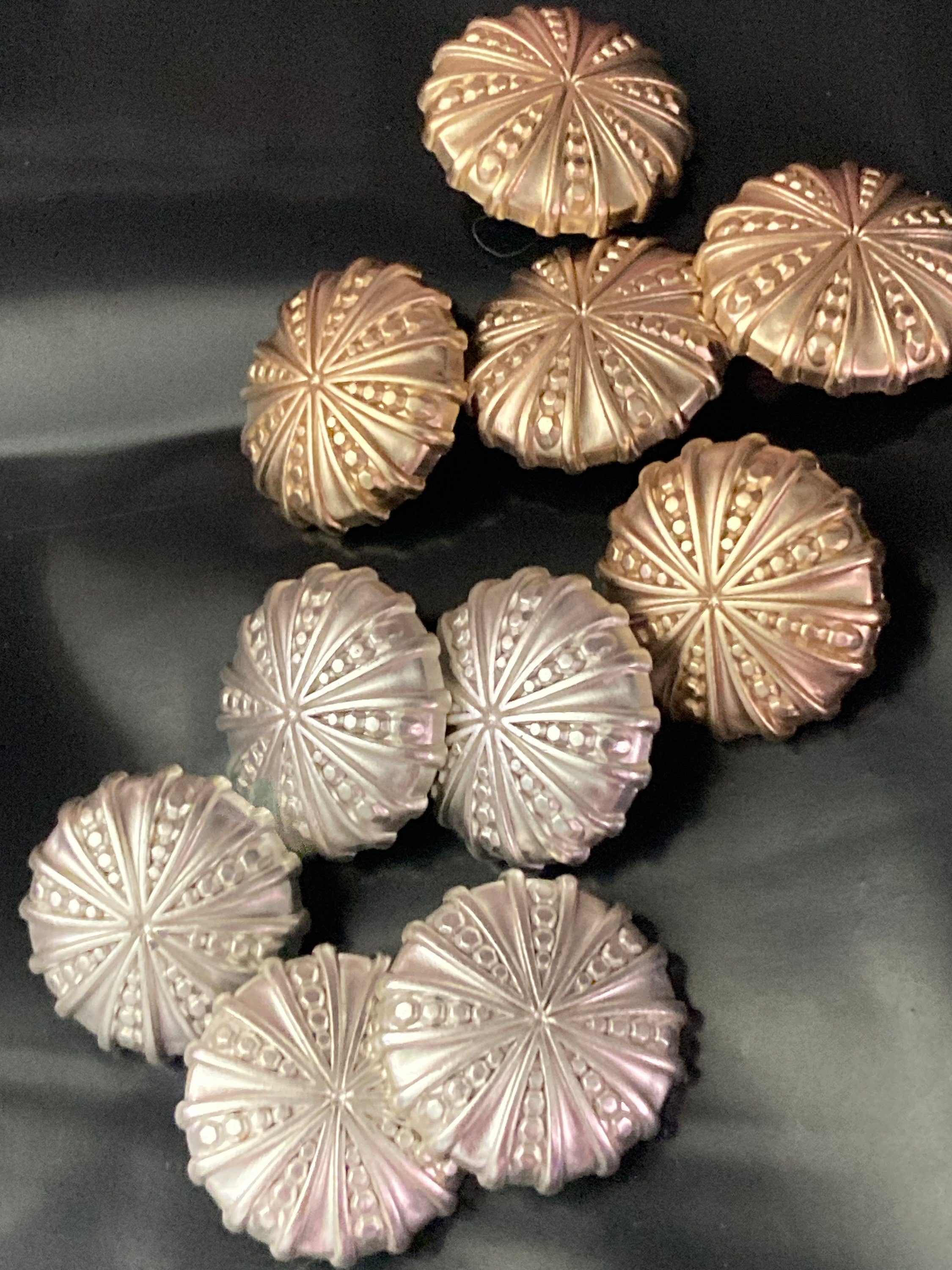 Pack 5 20mm Matt Sift gold tone Sea urchin nautical buttons with metal shank