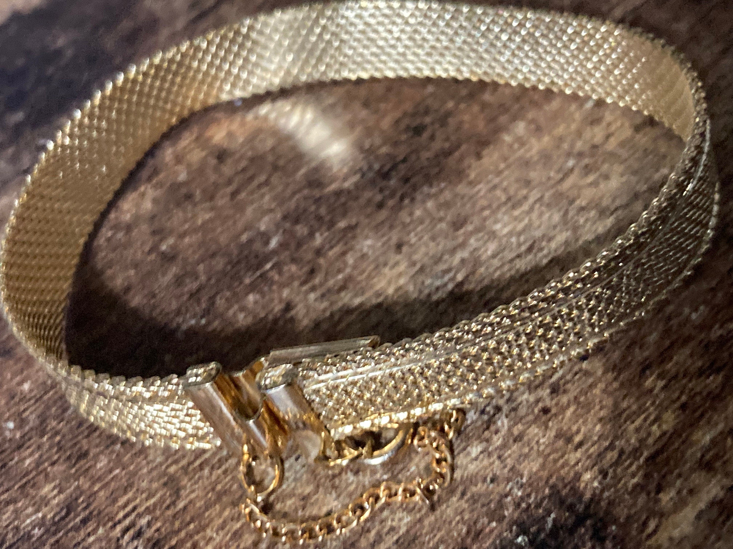 True Vintage pristine gold plated wide mesh flat link bangle bracelet 19 x 1cm old shop stock