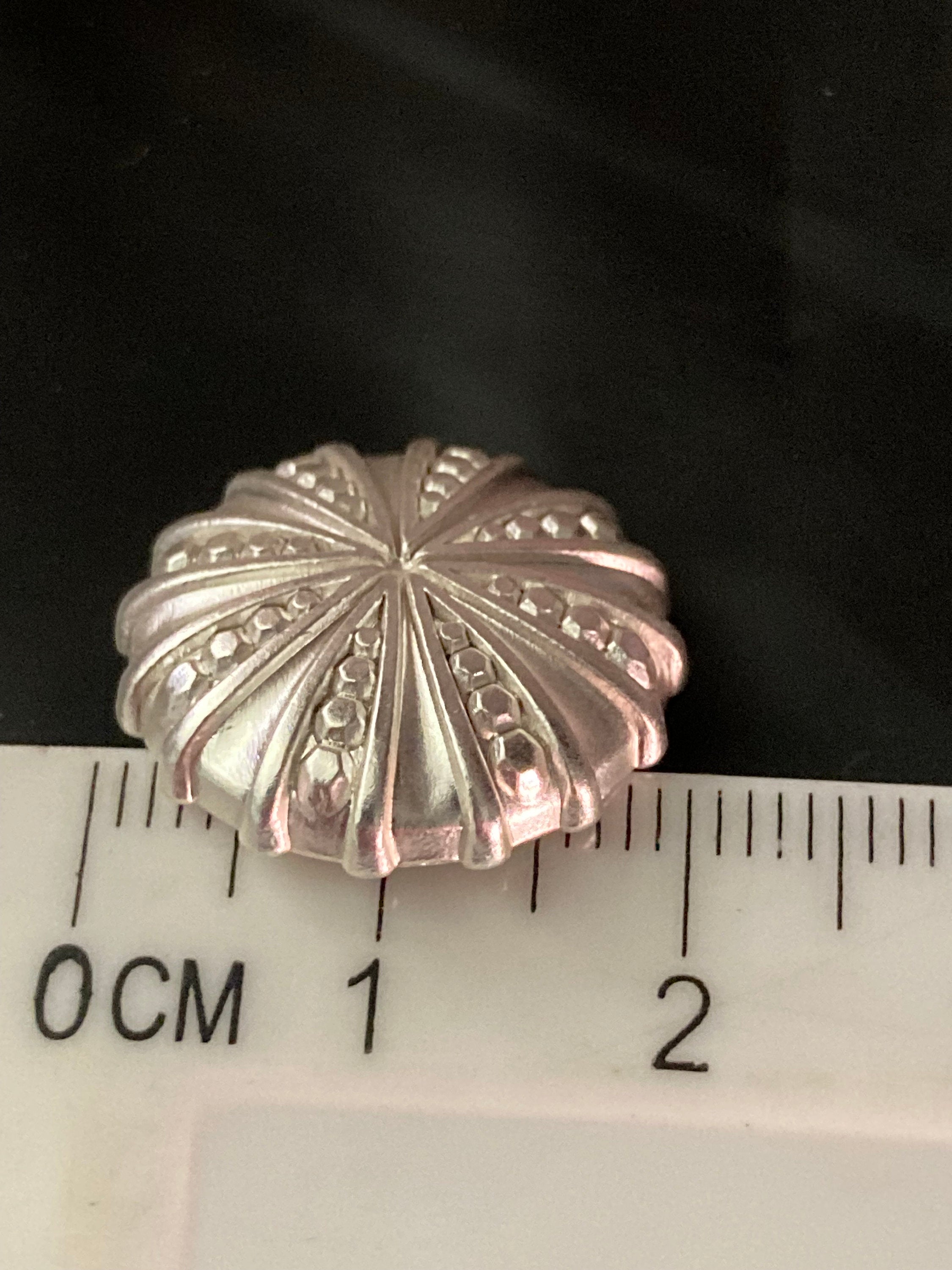 Pack 5 20mm Matt silver tone Sea urchin nautical buttons with metal shank