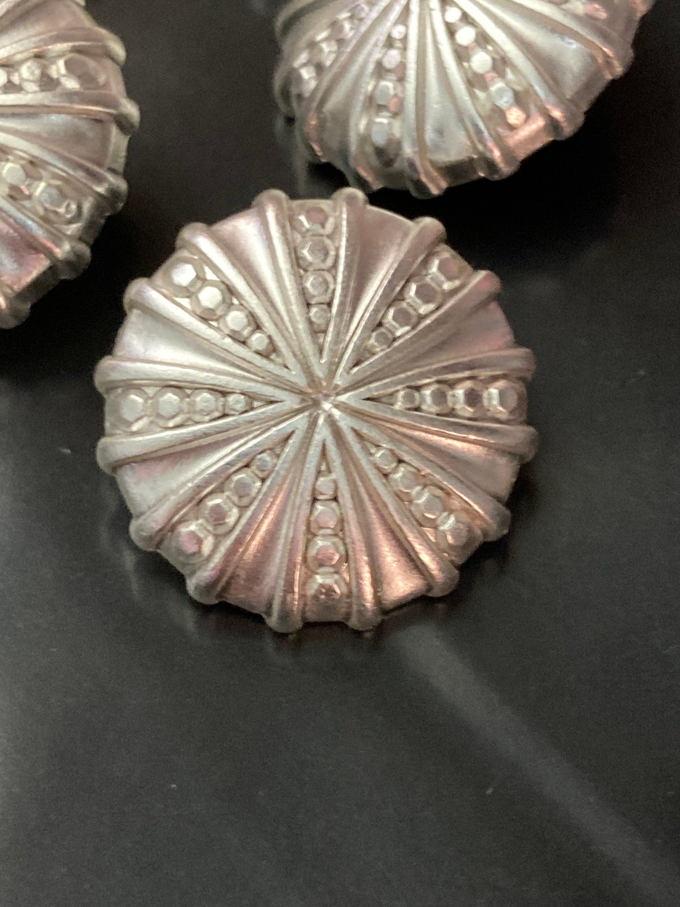 Pack 5 20mm Matt silver tone Sea urchin nautical buttons with metal shank