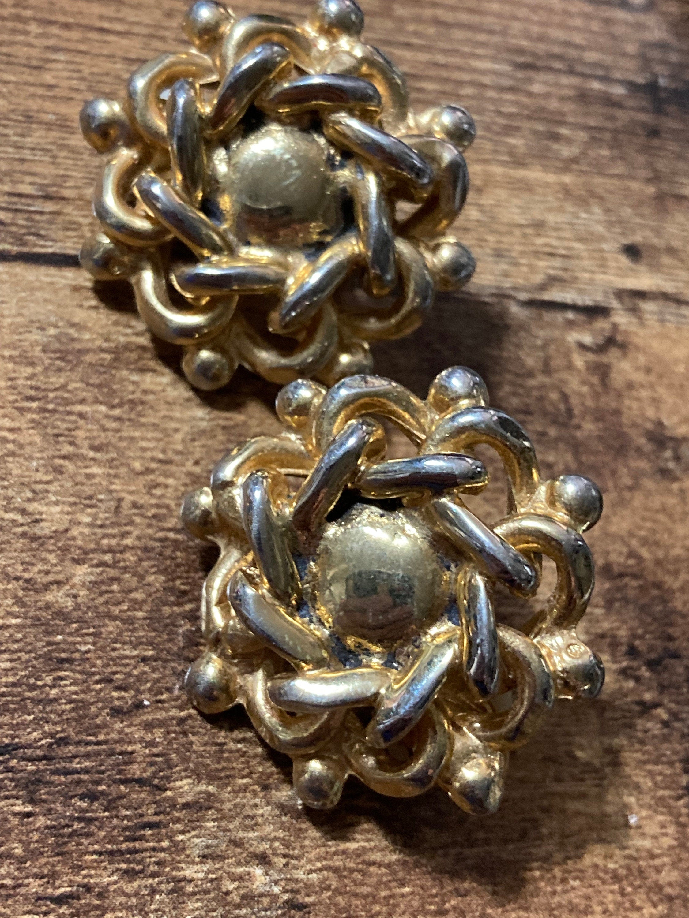oversized Vintage retro gold tone clip on earrings chunky brutalist studs