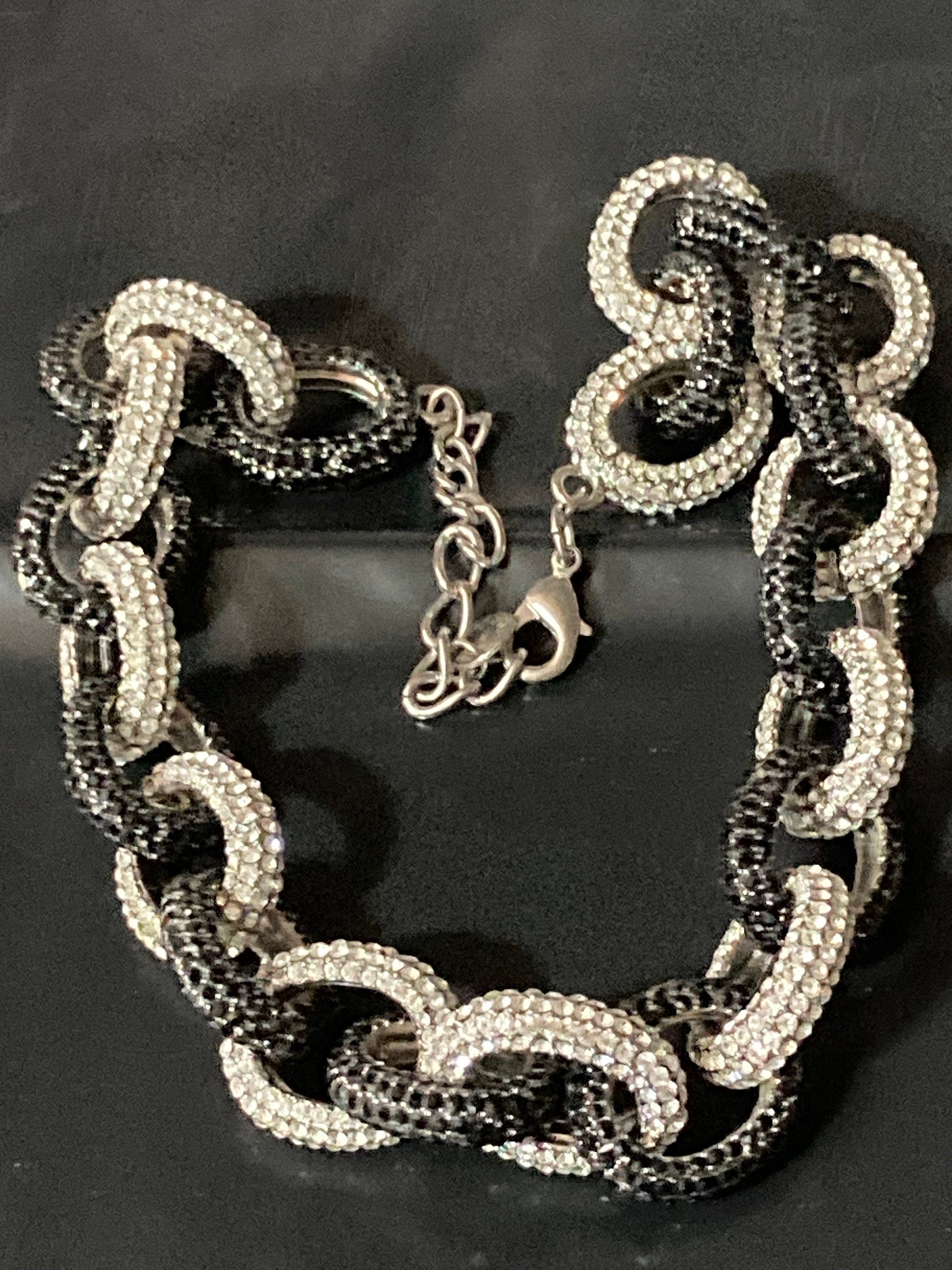 Signed butler and Wilson oversized black clear glass diamante rhinestone chain link pave necklace adjustable length