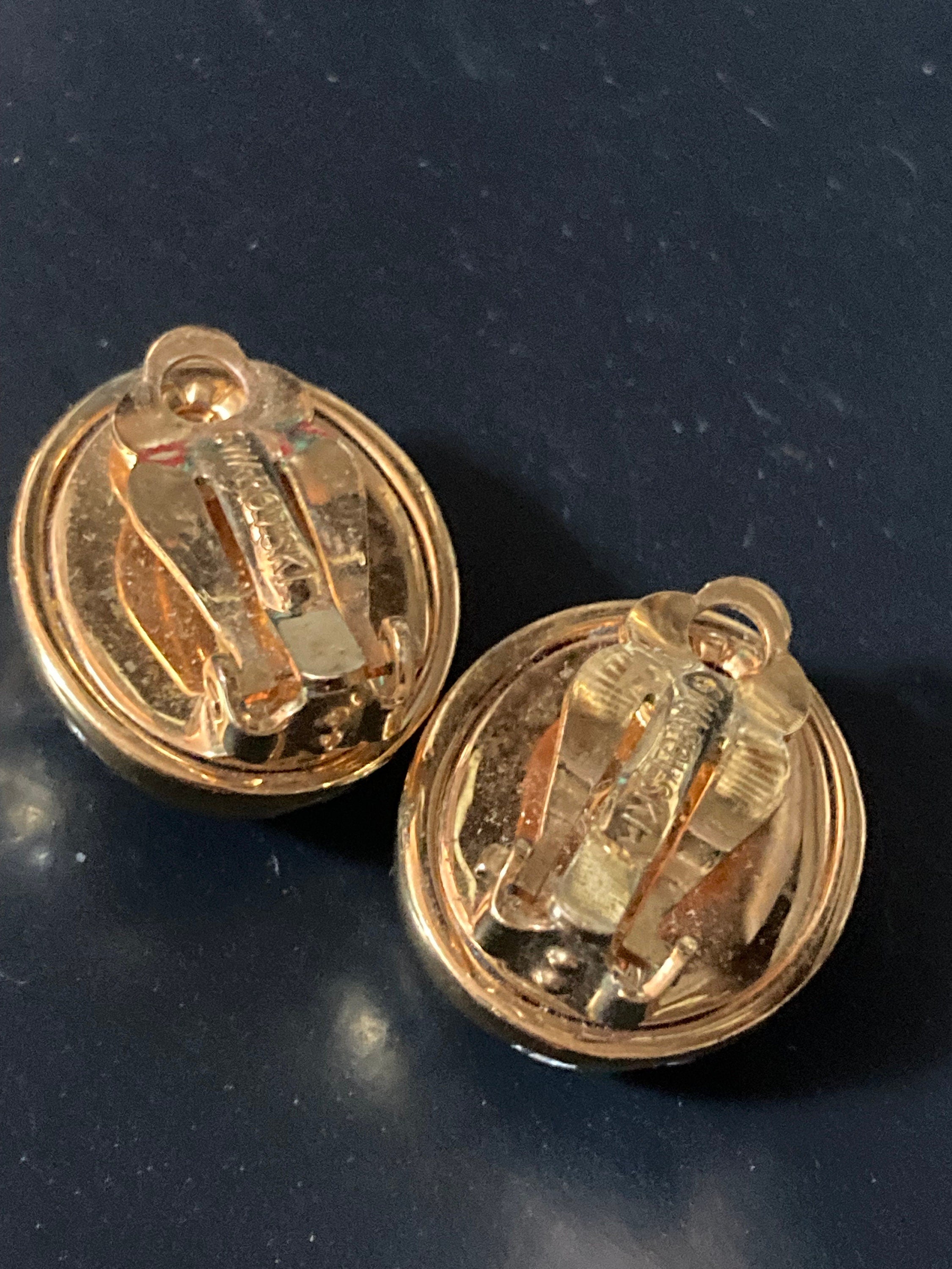 Swarovski clear crystal oval domed clip on stud earrings gold tone signed
