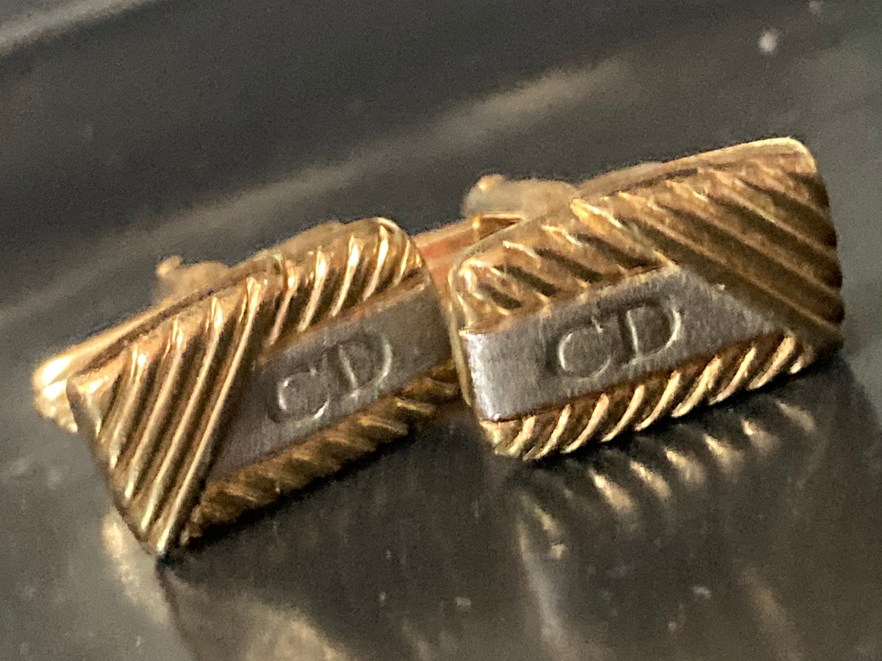 CD monogram signed CHRISTIAN DIOR cufflinks gold and brushed silver tone metal mens vintage designer