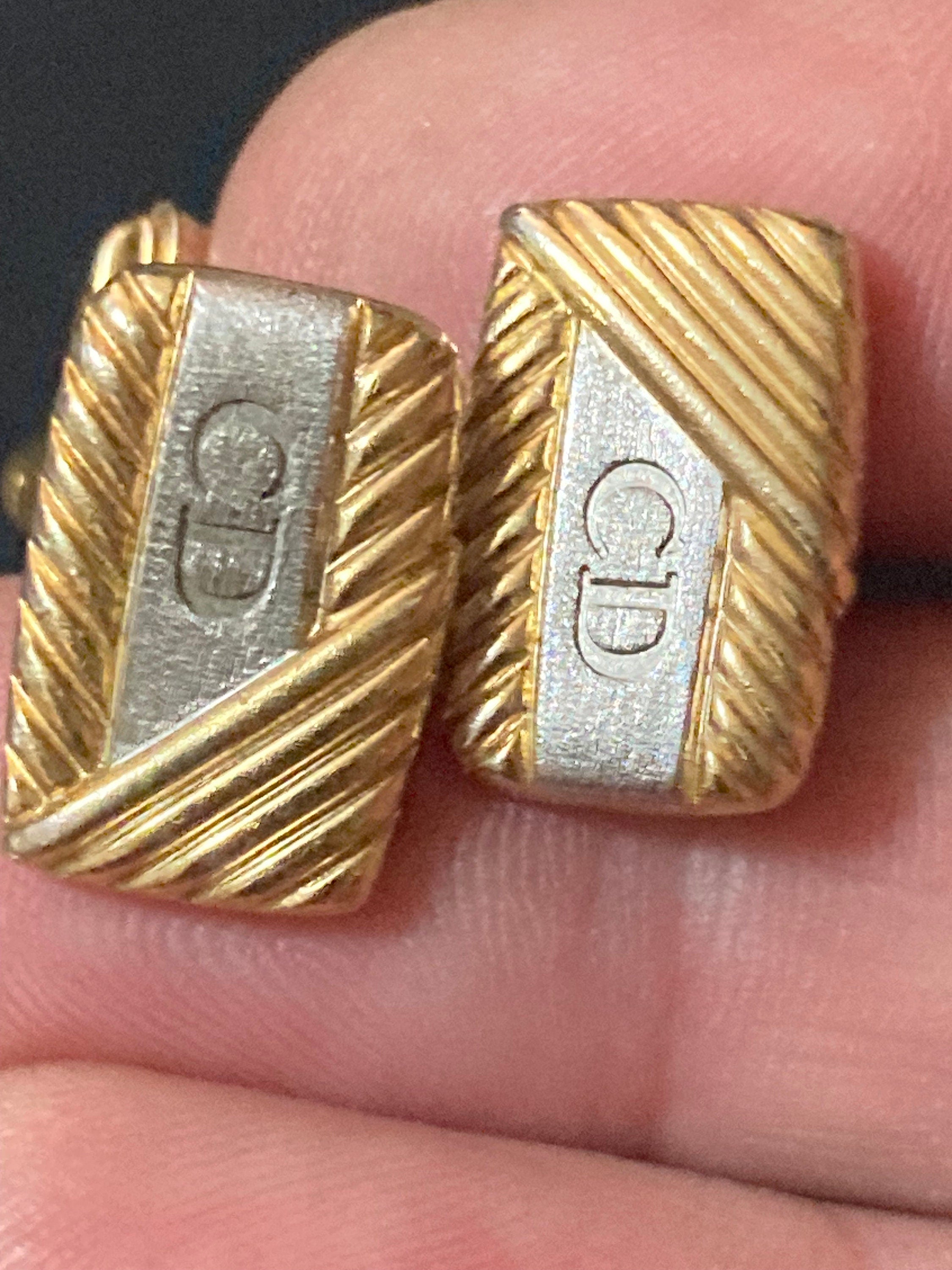 CD monogram signed CHRISTIAN DIOR cufflinks gold and brushed silver tone metal mens vintage designer