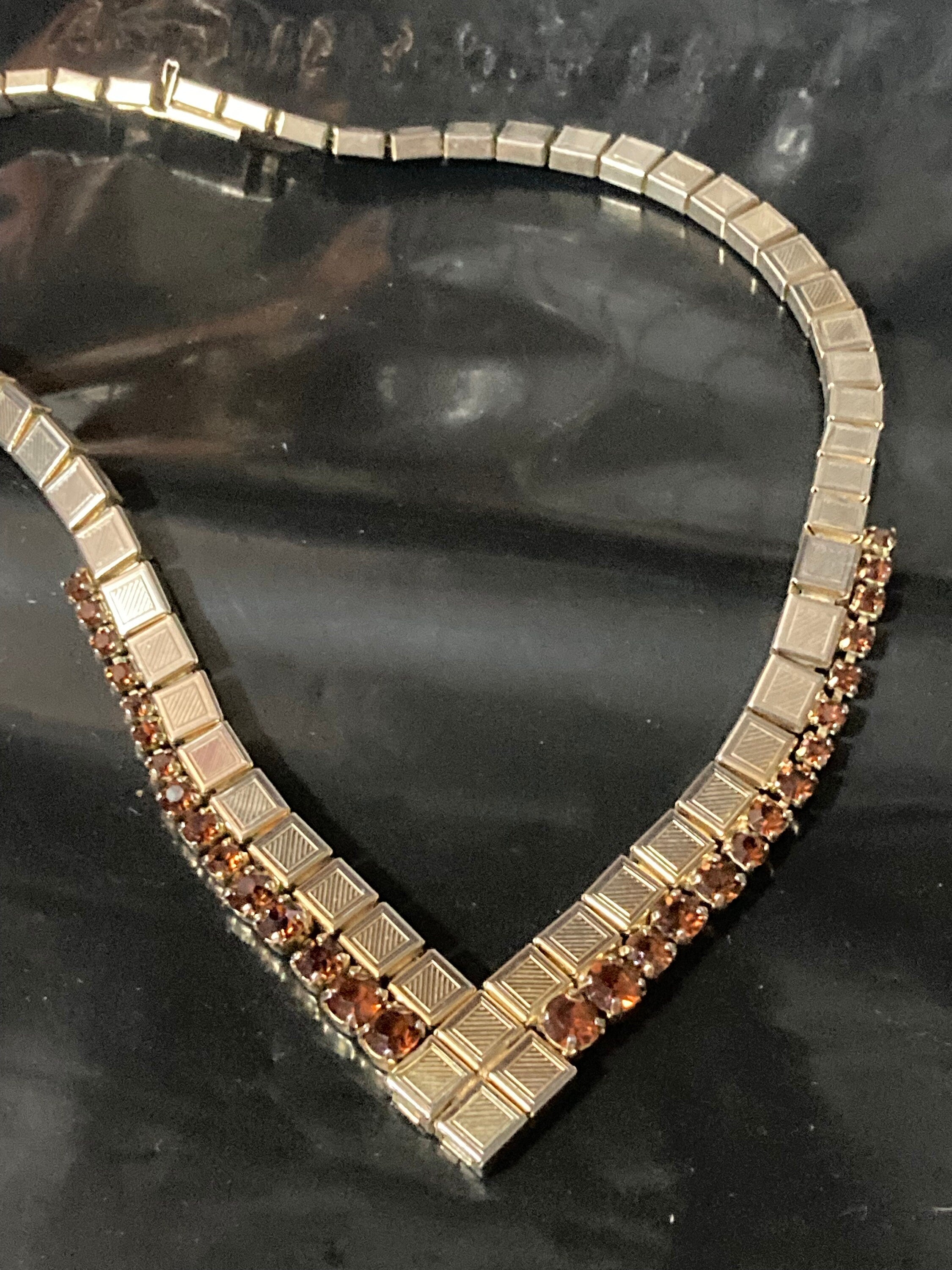 Vintage brown cognac glass diamanté rhinestone choker necklace gold tone mesh