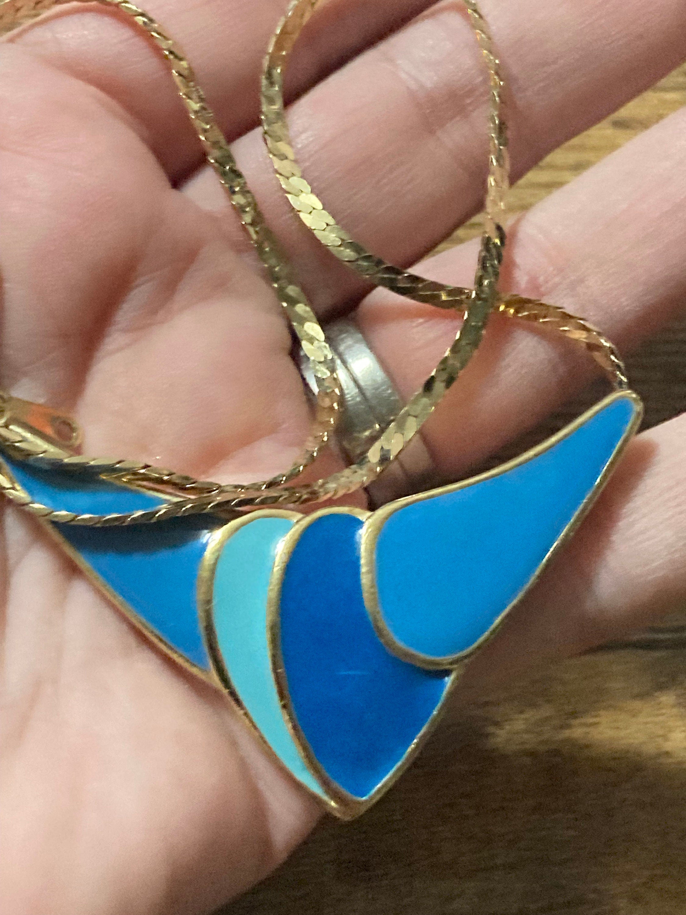 vintage gold tone mid blue enamel choker necklace