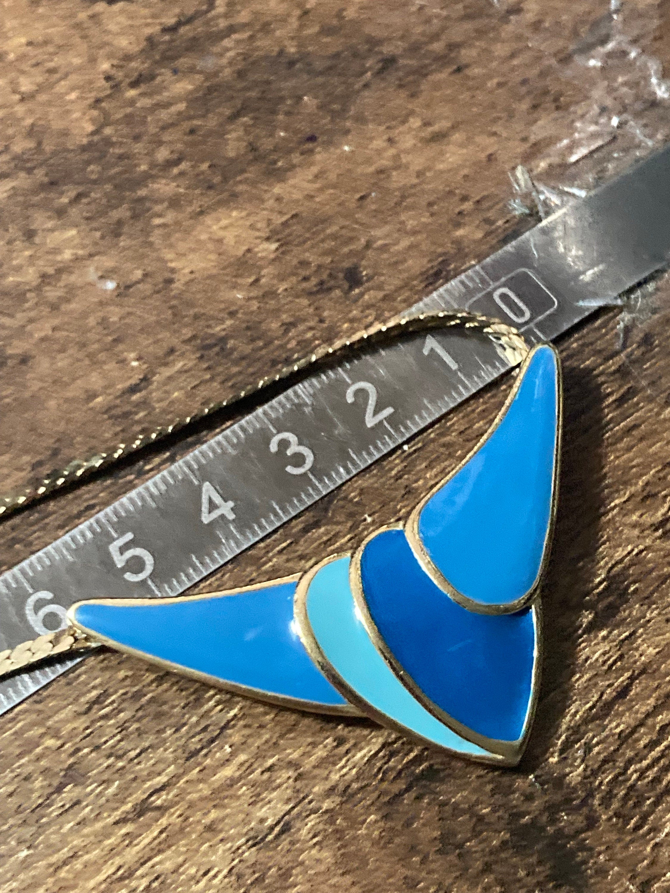 vintage gold tone mid blue enamel choker necklace