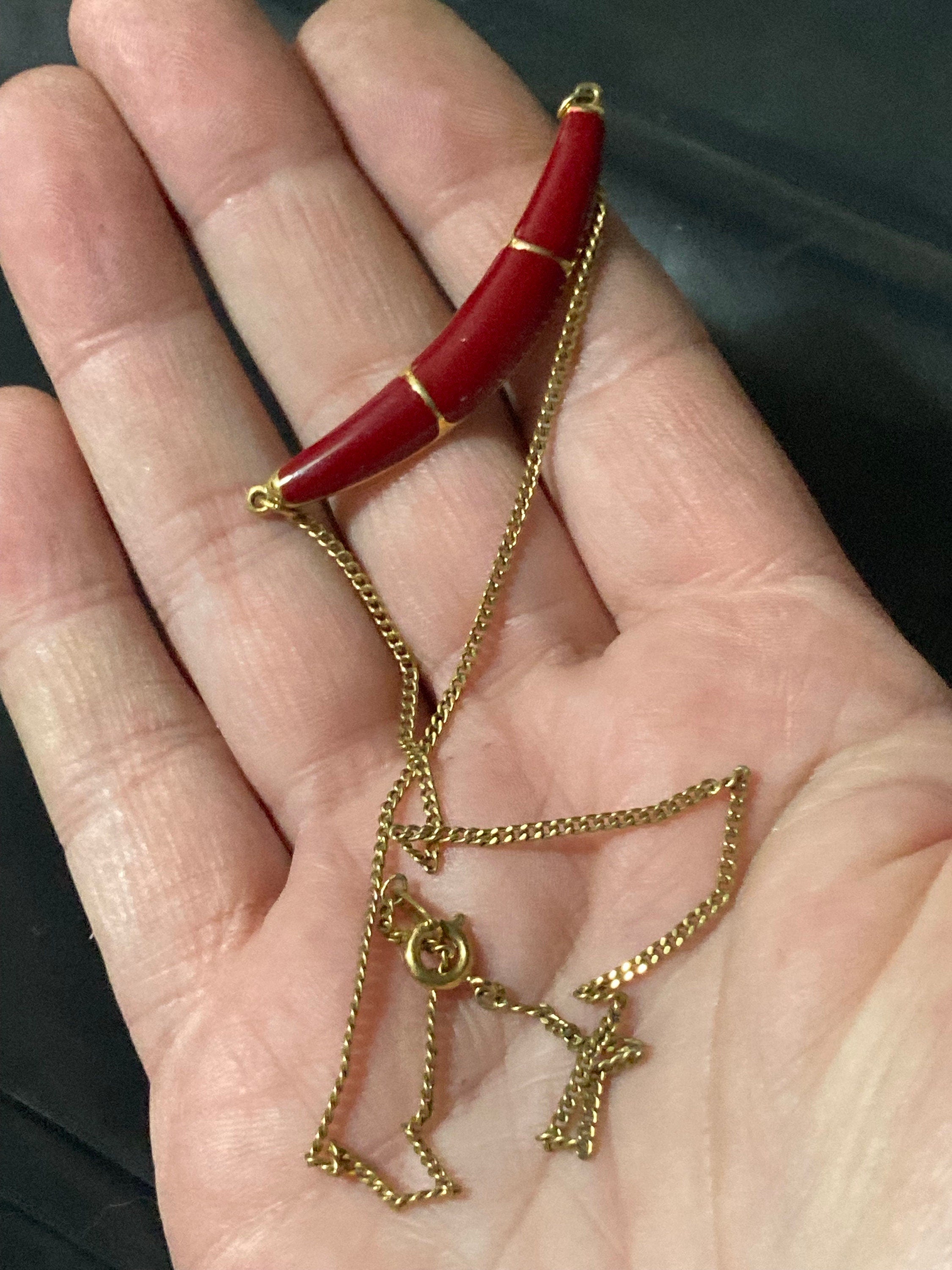 Petite neck 38cm Vintage Red enamel dainty gold tone choker necklace