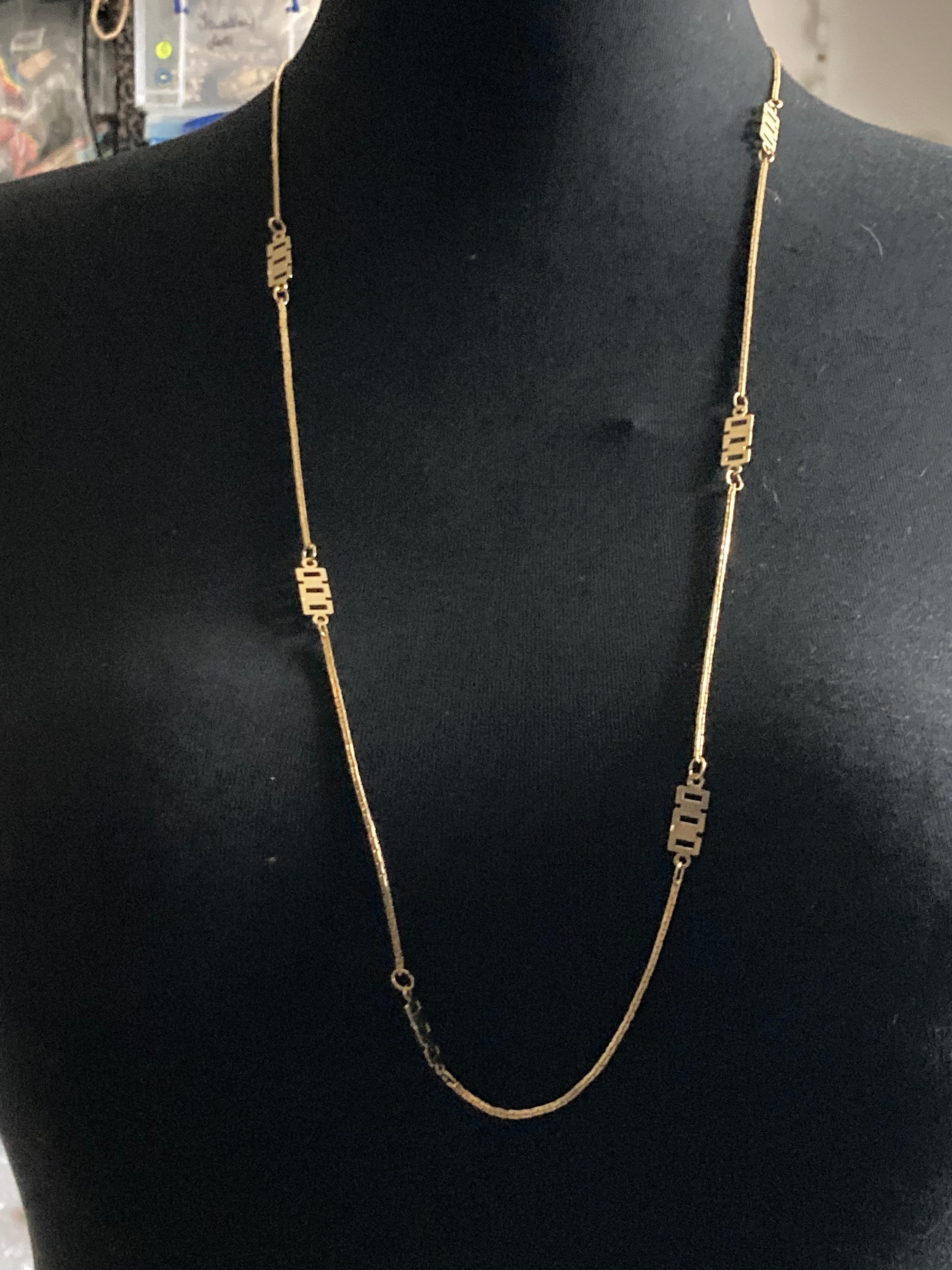 26” 86cm very long fine 1980s thick gold plated fancy link geometric station necklace for layering