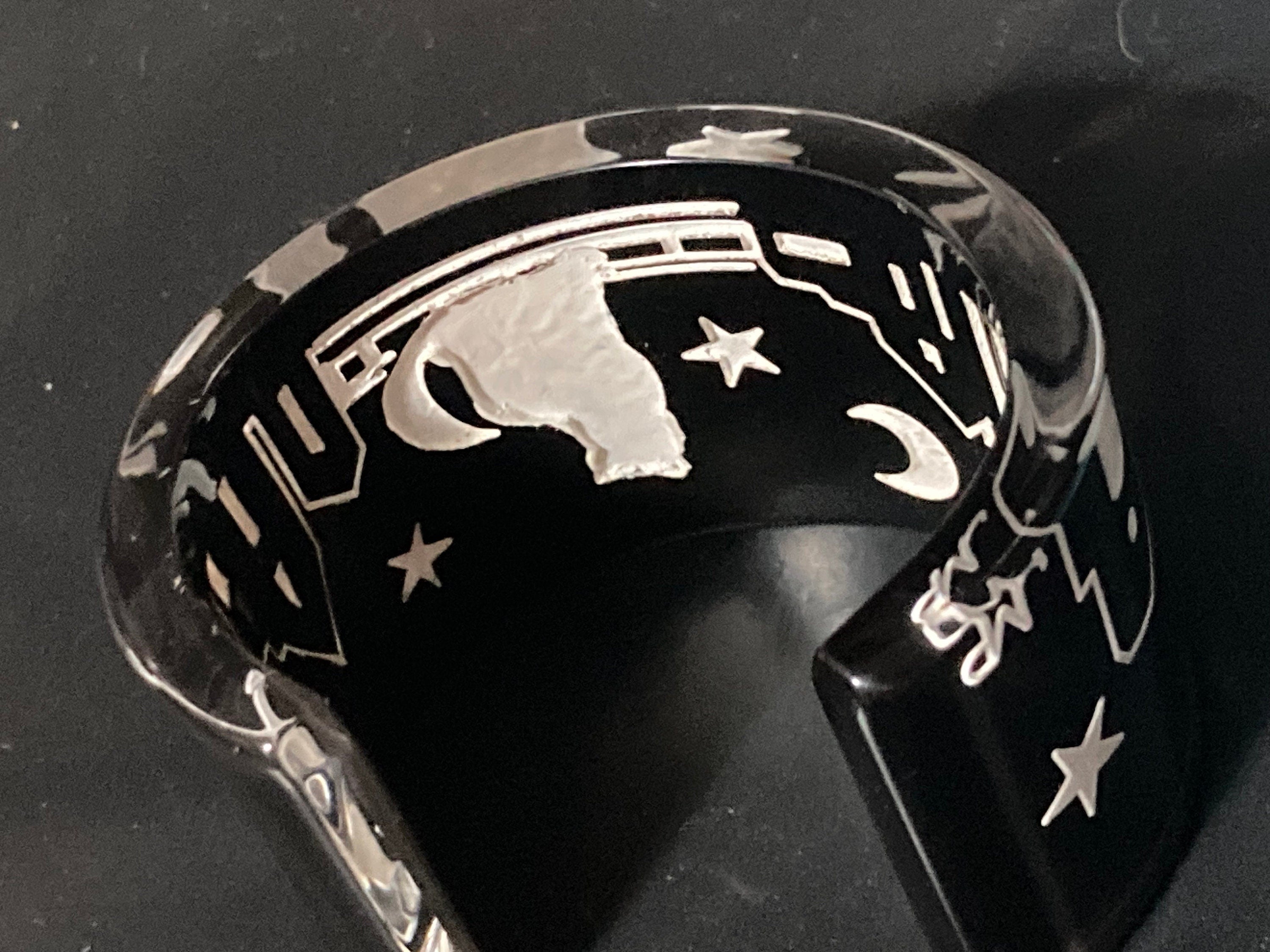 Vintage JMP night cat Jean Marie Poinot designer acrylic black and white cats bangle