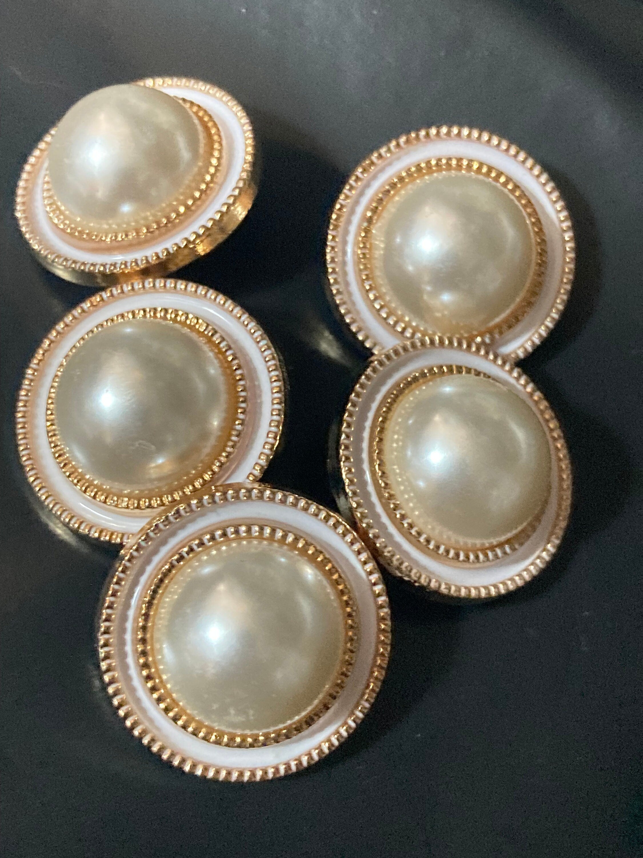 5 pieces x 25mm large round domed white enamel faux Pearl Buttons metal shank