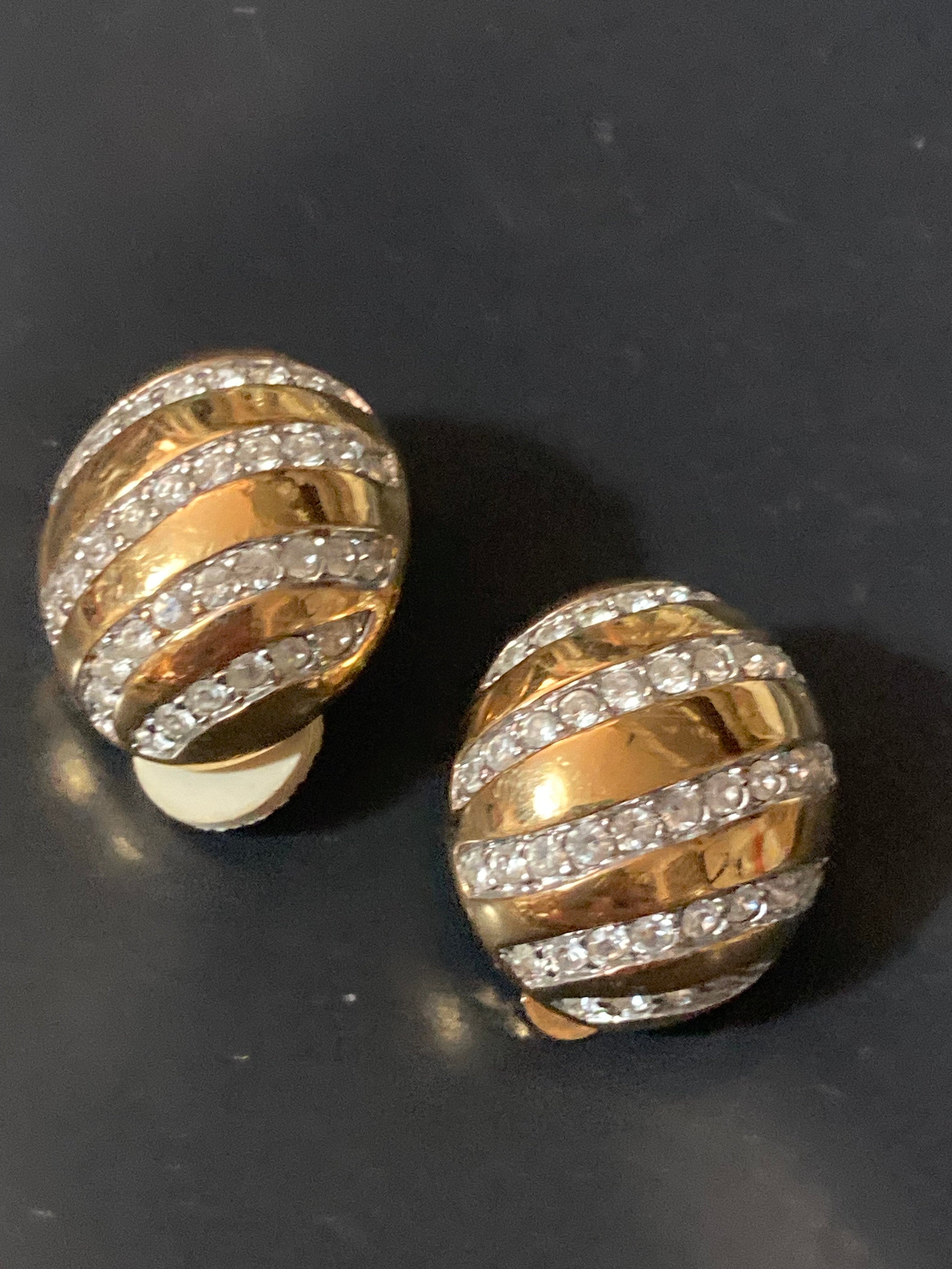 Swarovski clear crystal oval domed clip on stud earrings gold tone signed