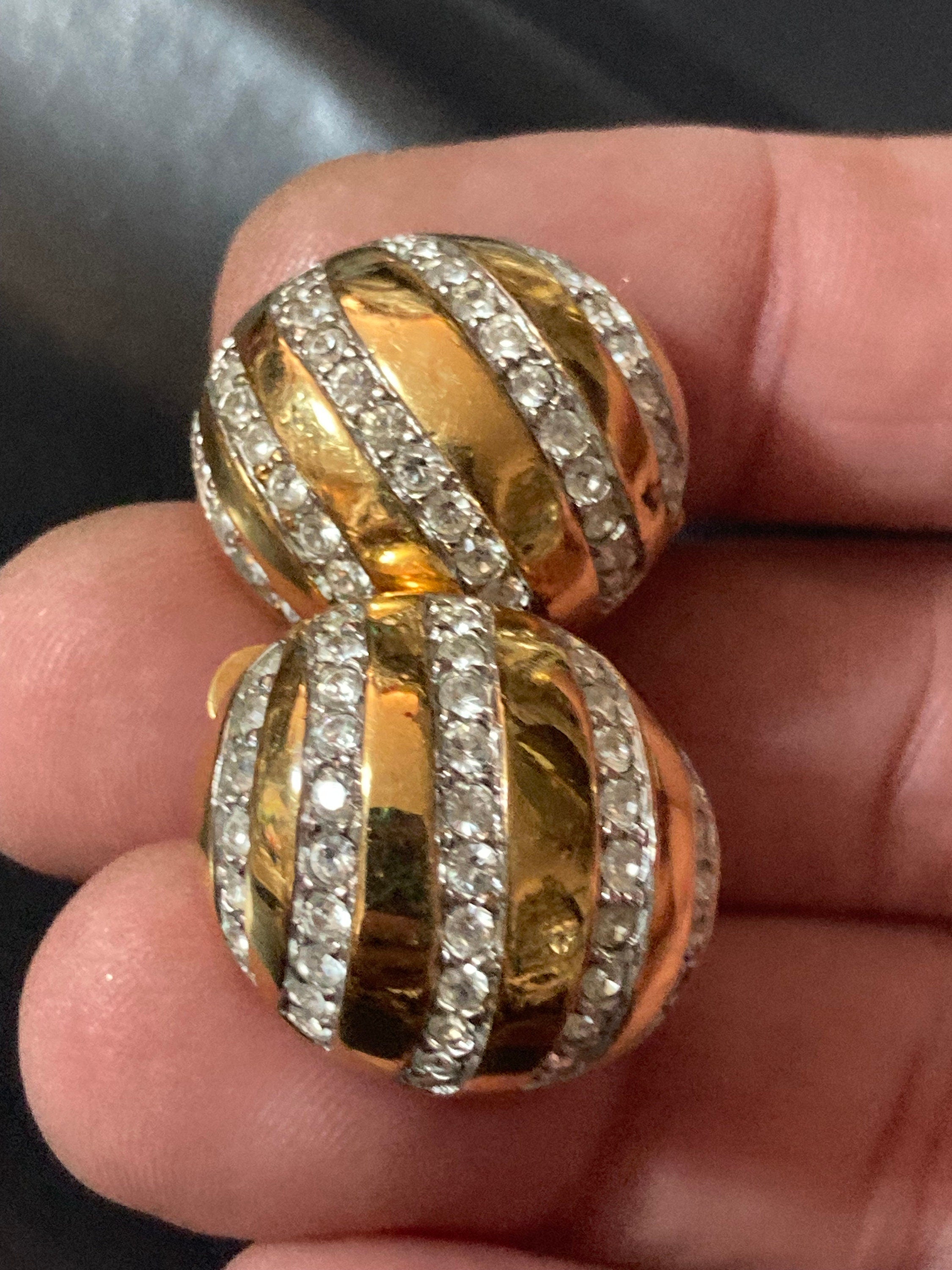 Swarovski clear crystal oval domed clip on stud earrings gold tone signed