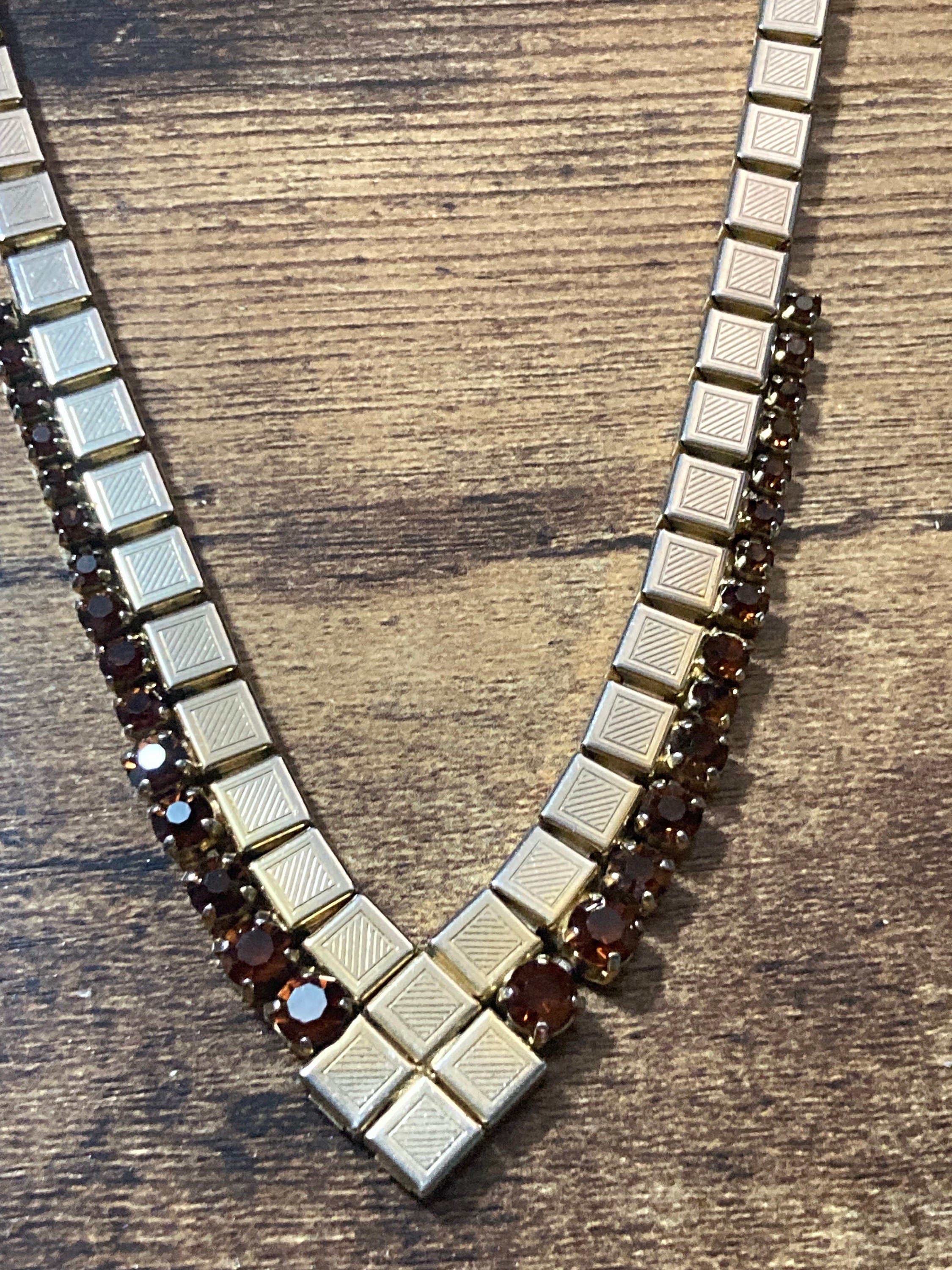 Vintage brown cognac glass diamanté rhinestone choker necklace gold tone mesh