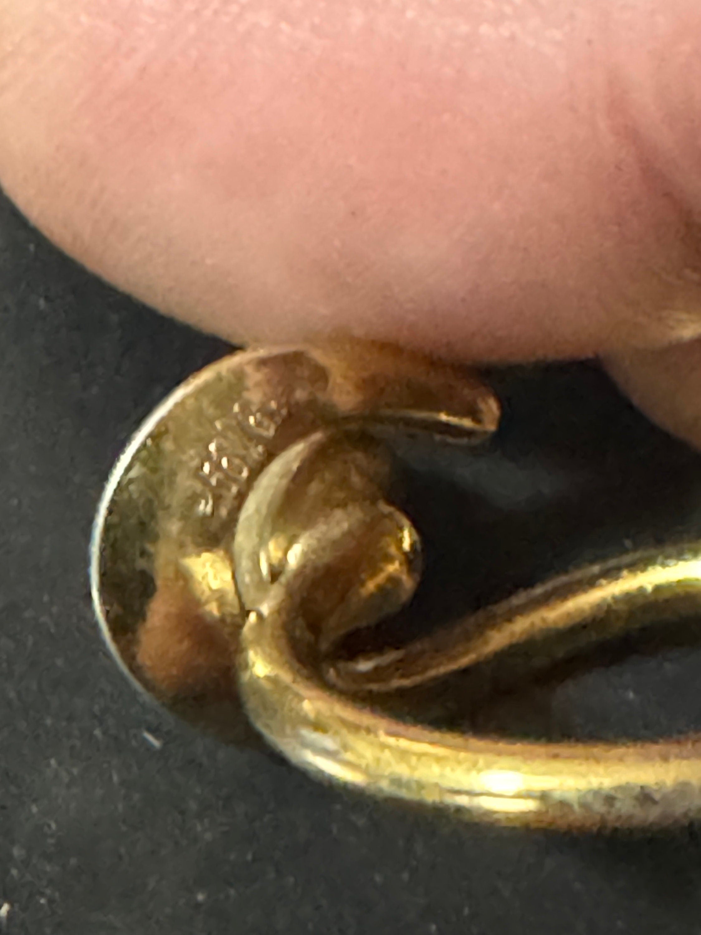 Signed Sarah Coventry gold tone faux pearl cocktail ring size L