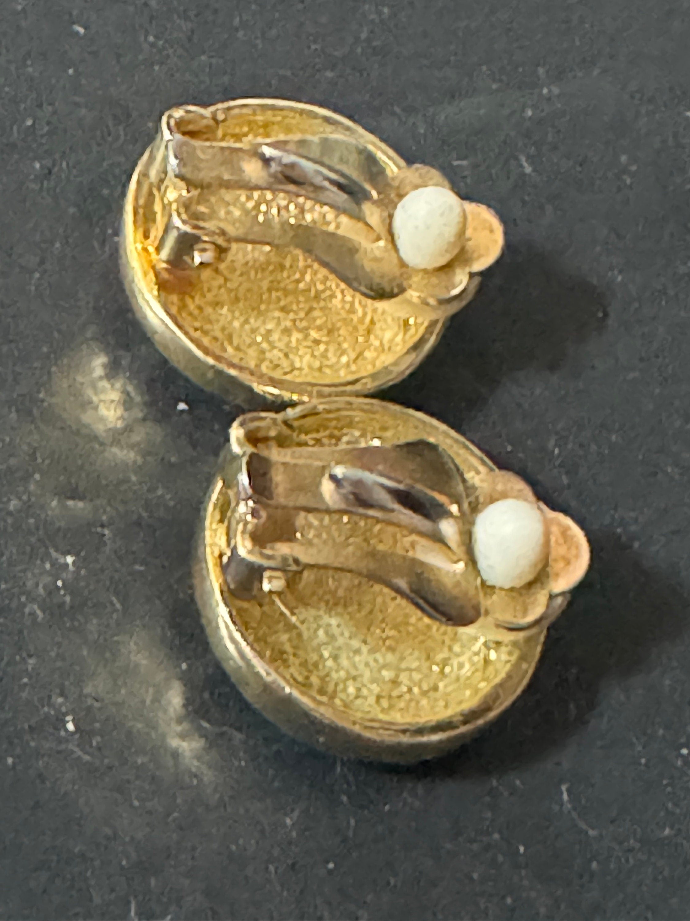 Vintage brown enamel gold tone Clip On Stud Earrings 1980s retro