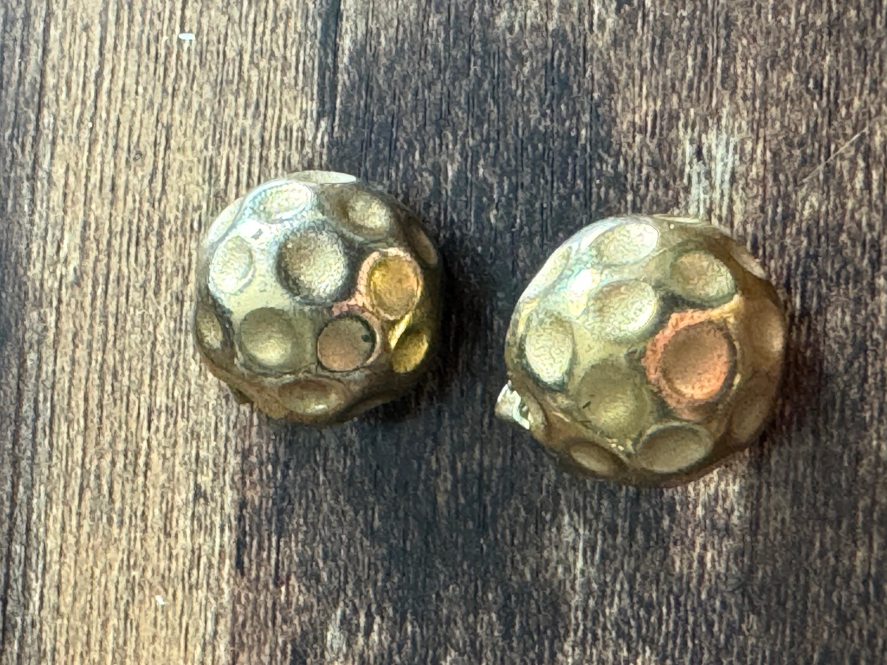 Signed vendome designer gold tone domed modernist Clip On Earrings