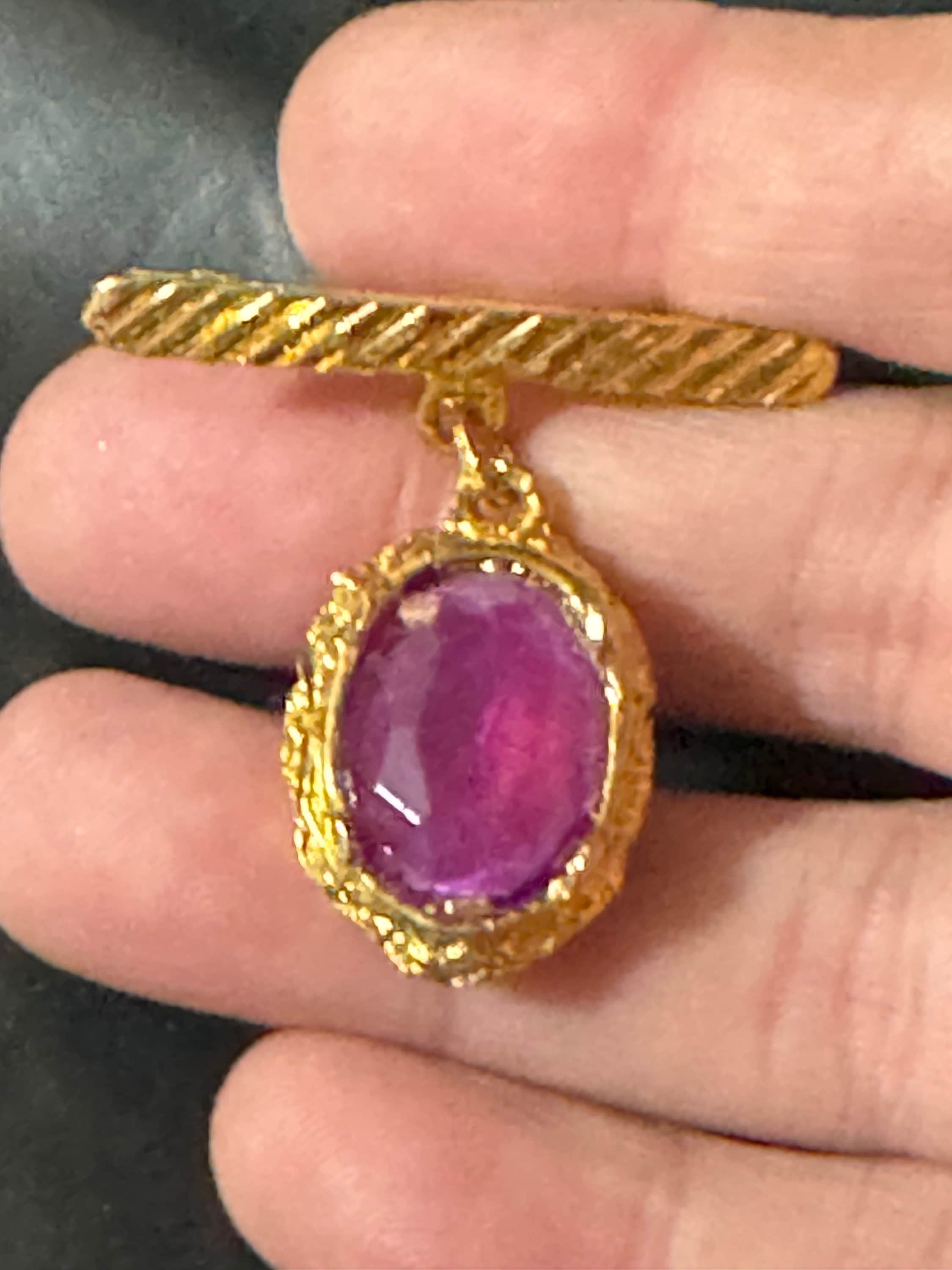 Vintage Gold Plated Pink Glass Victorian Style Brooch