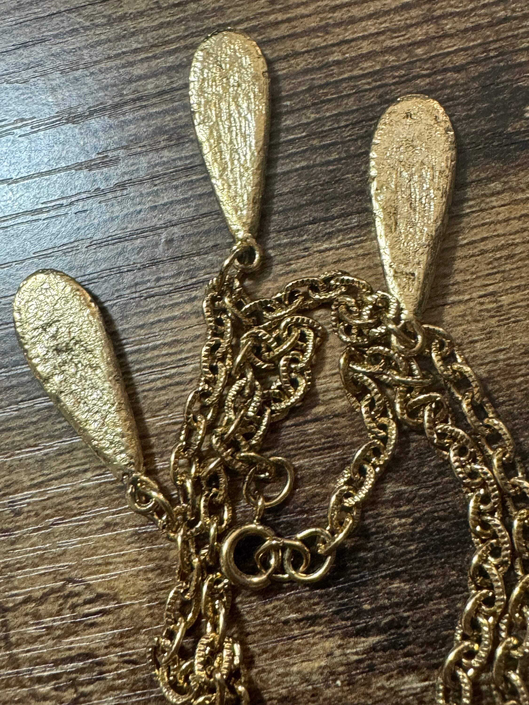 vintage blue enamel teardrop gold tone necklace