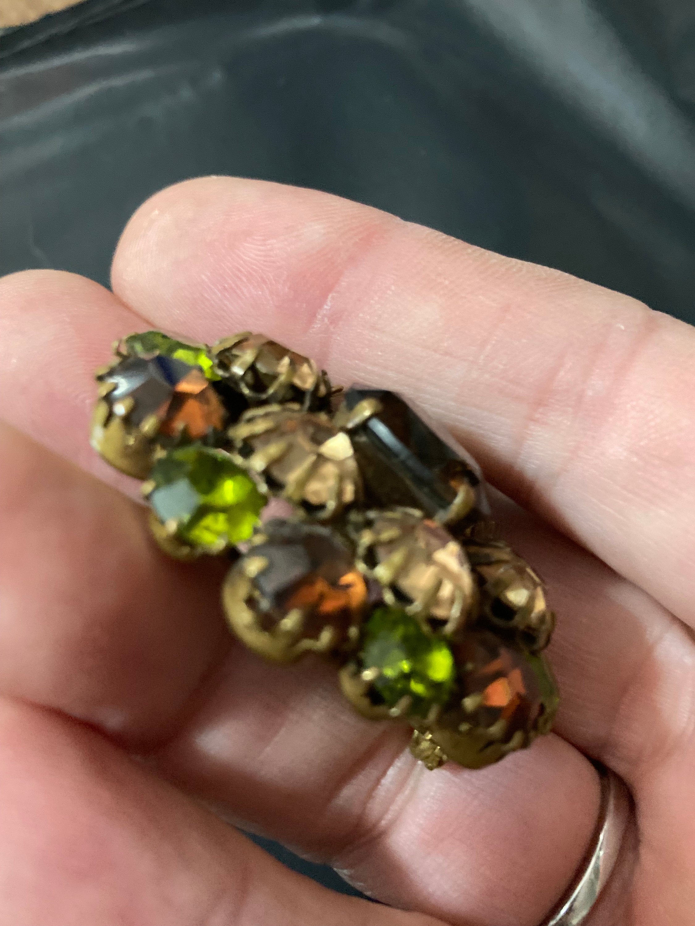 vintage mid century gold tone rhinestone diamanté brooch with pink green brown cognac glass stones