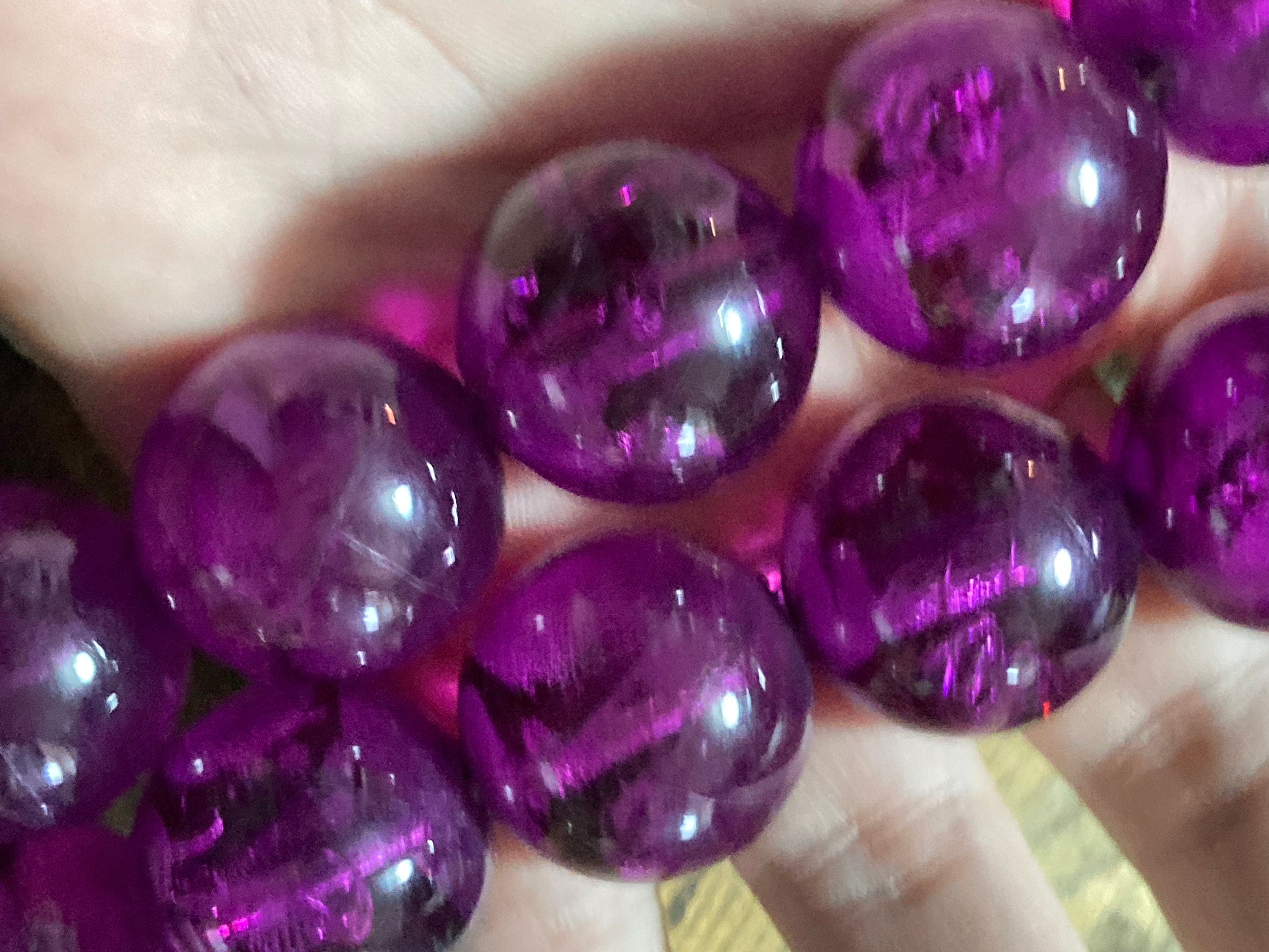 Oversized plastic beaded necklace purple tones