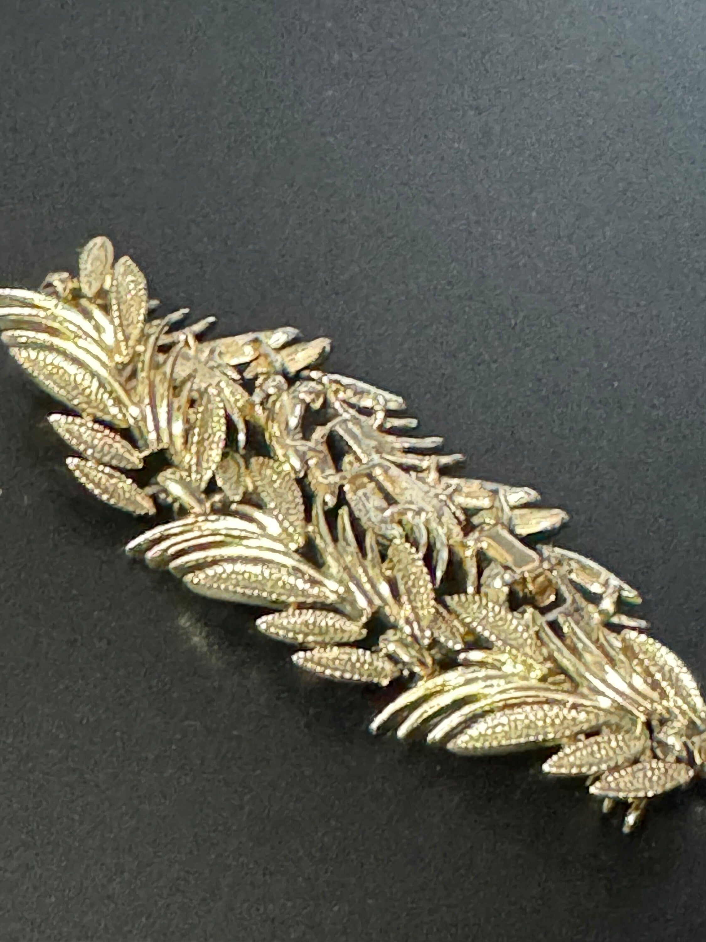 Signed Judy Lee vintage gold tone leaf bracelet panel link mid century