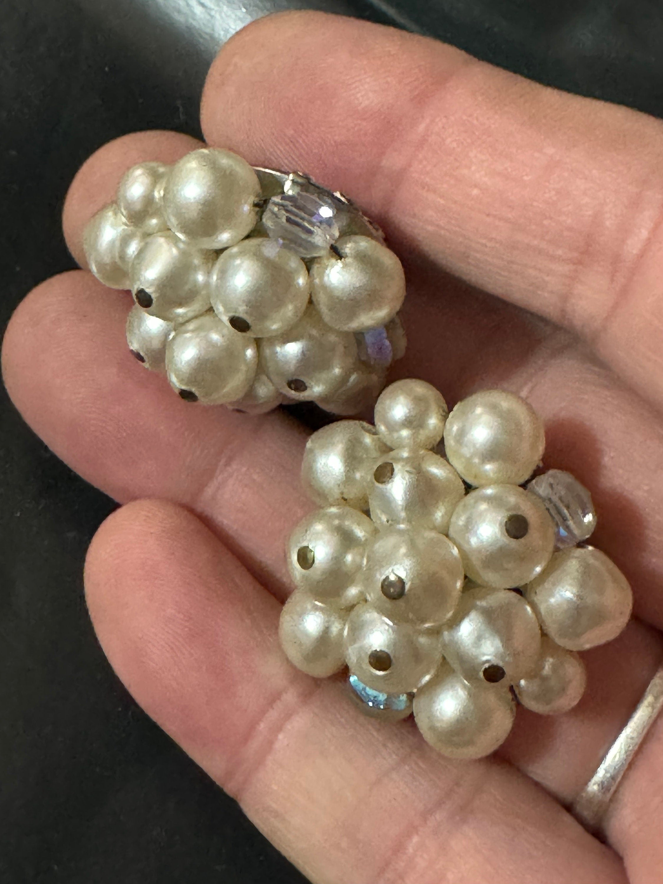 Vintage 1960s clear and white cream pearl floral glass beaded Cluster Clip On Earrings