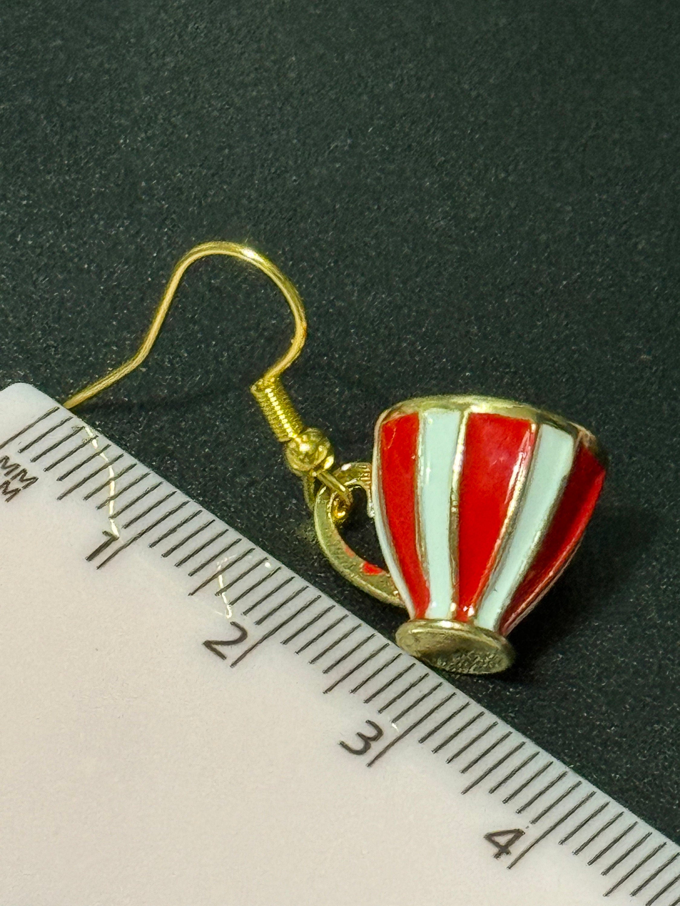 Red and white stripes gilded tea cup novelty drop earrings Vintage tea-party