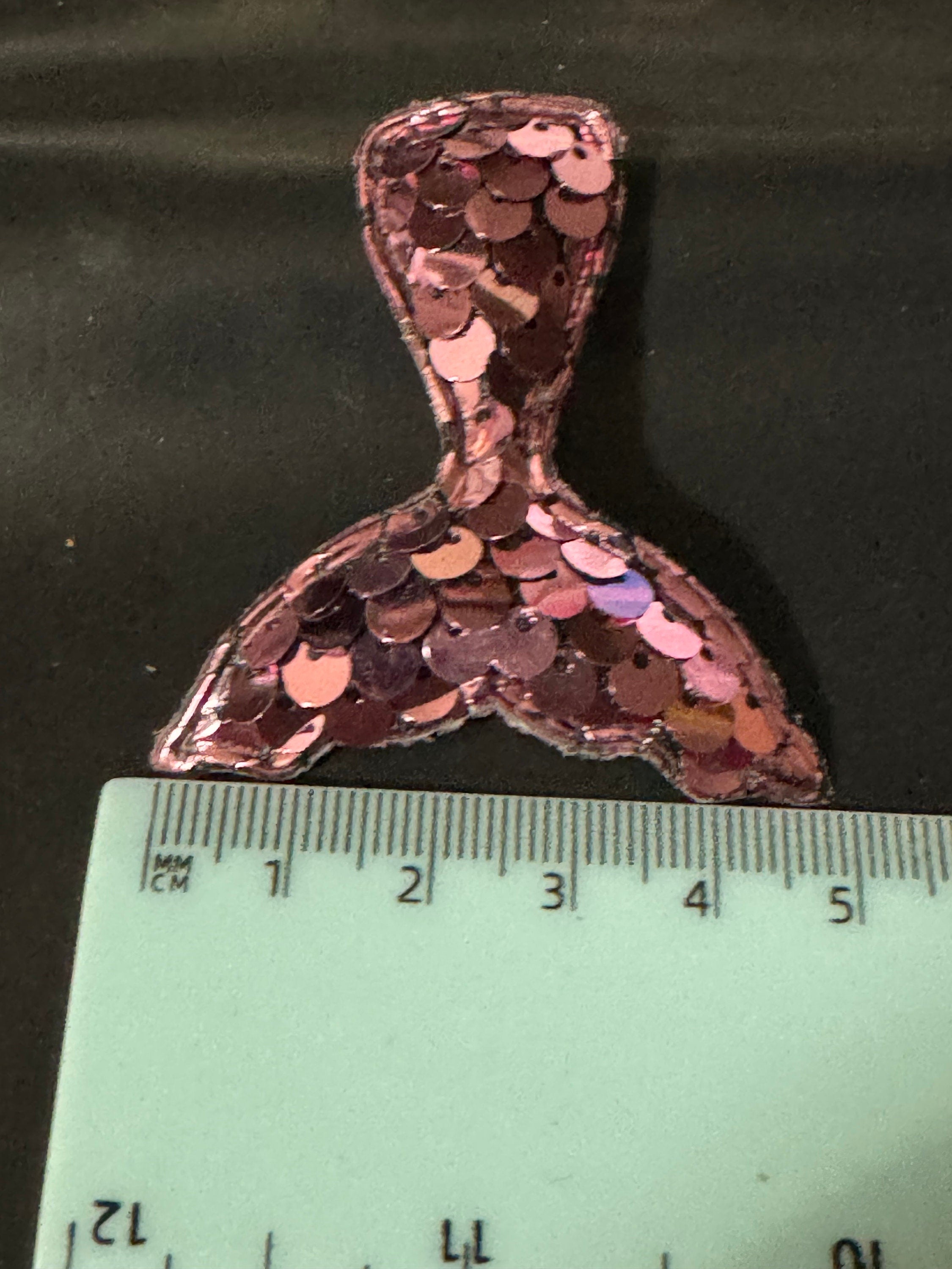 1 x rainbow sequin Sew On Mermaid tail Patch 6cm x 5cm sewing craft appliqué Nautical sea pink tones