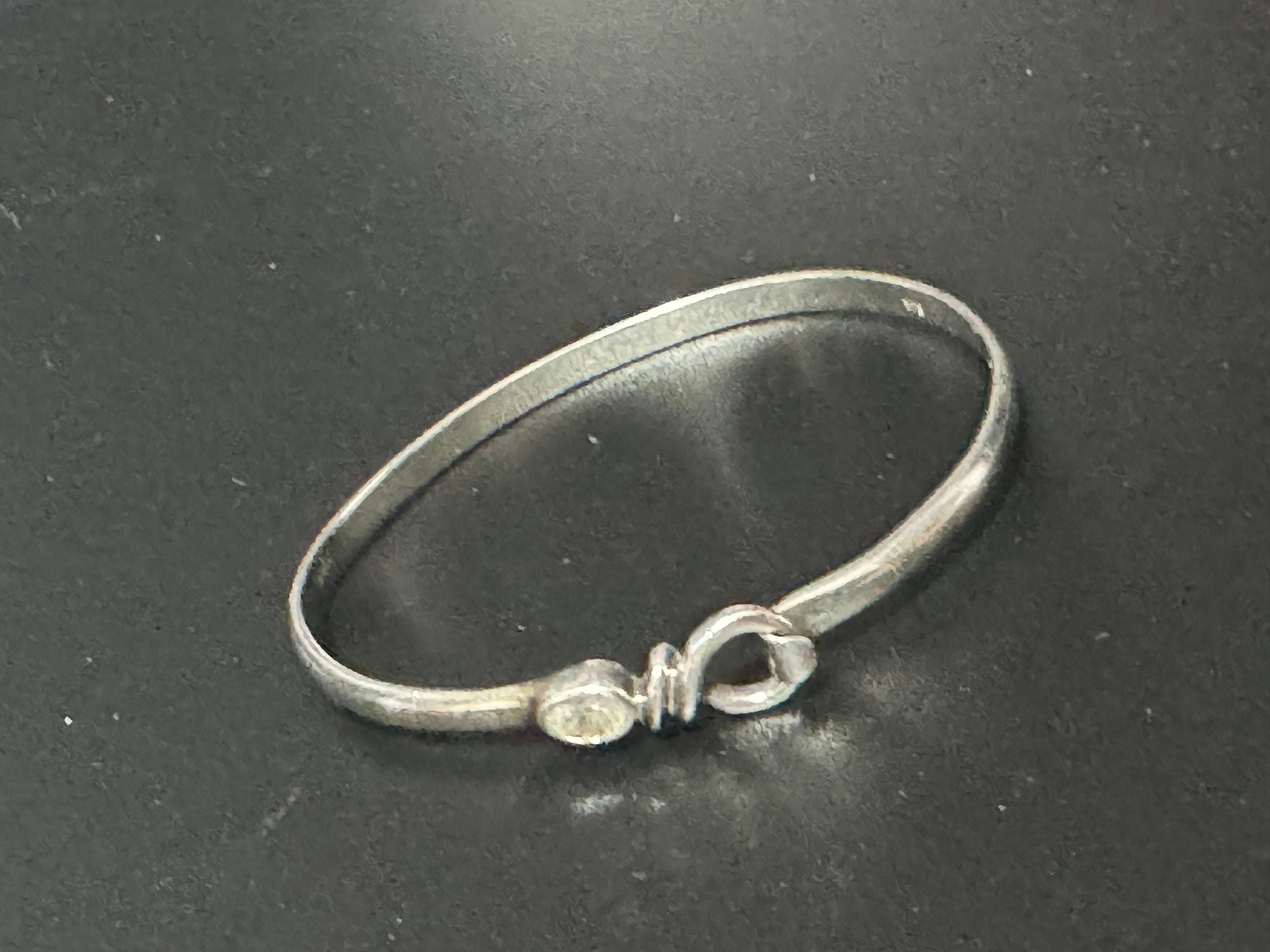 Vintage 925 Sterling silver gem set clear Diamanté crystal rhinestone set slim bangle bracelet 13.6 grams