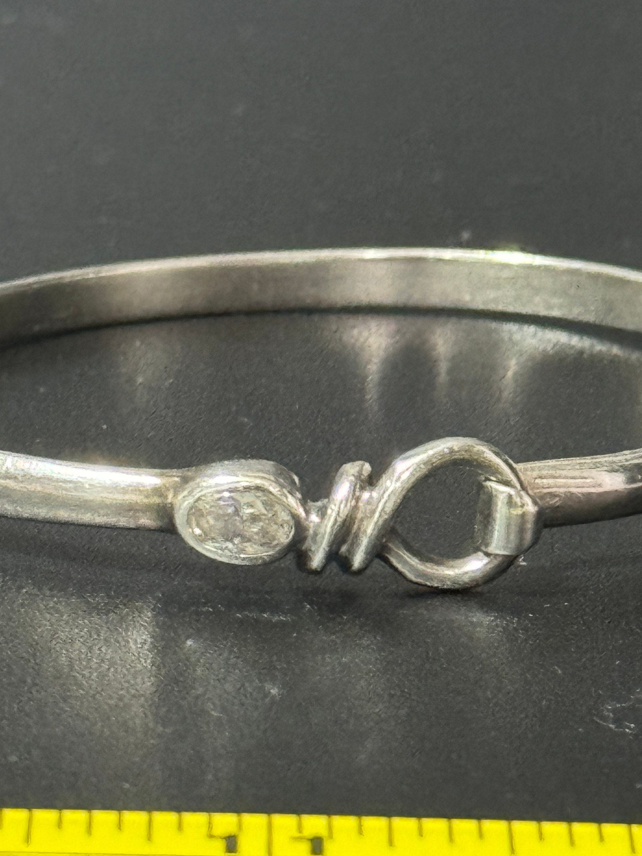 Vintage 925 Sterling silver gem set clear Diamanté crystal rhinestone set slim bangle bracelet 13.6 grams
