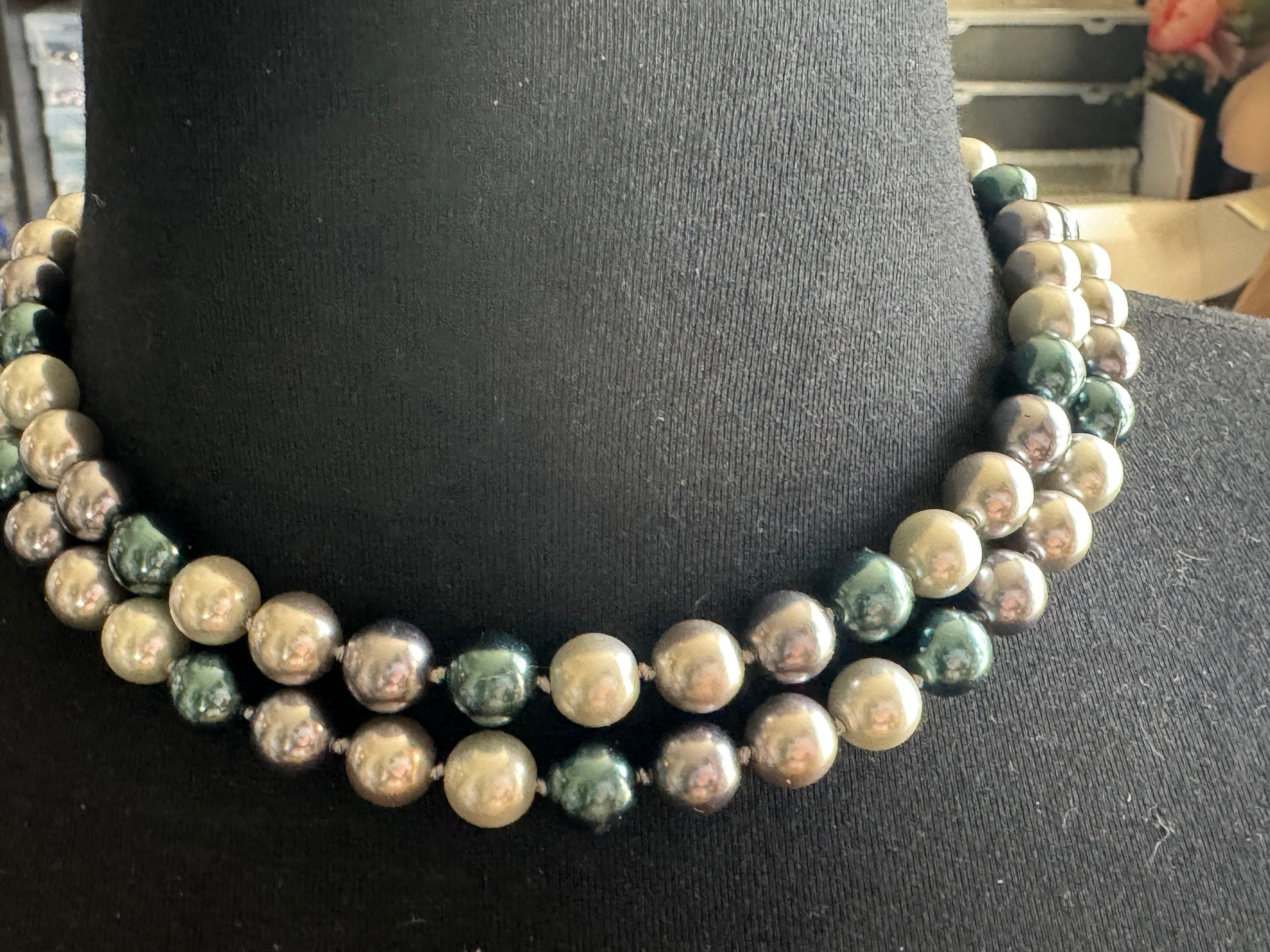 signed KJL grey glass pearl  2 row beaded necklace Kenneth jay lane adjustable