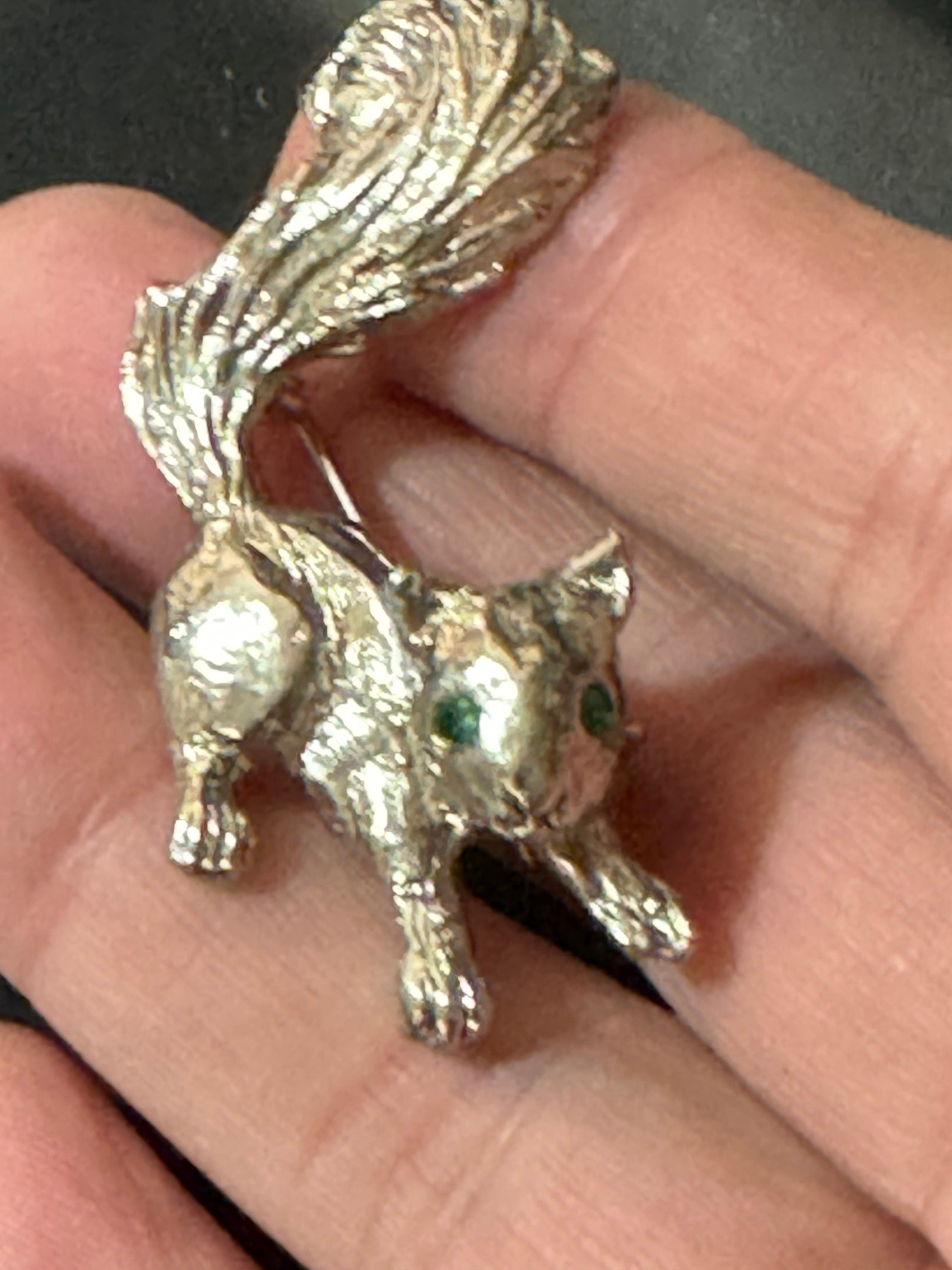 True vintage 1970s modernist silver Tone squirrel brooch with emerald green paste eyes 4cm