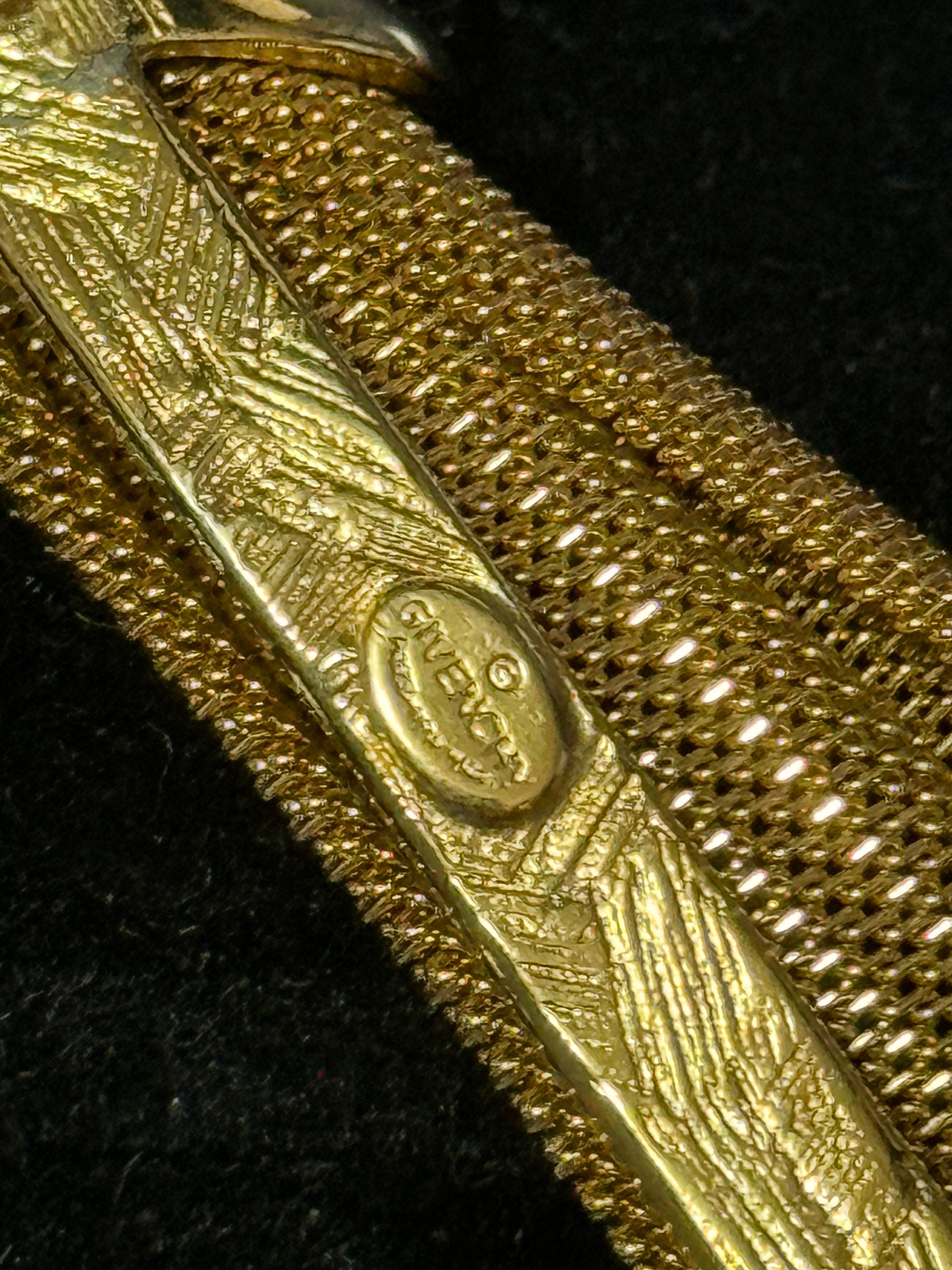 Vintage Signed GIVENCHY Gold mesh large classic designer Brooch 8cm