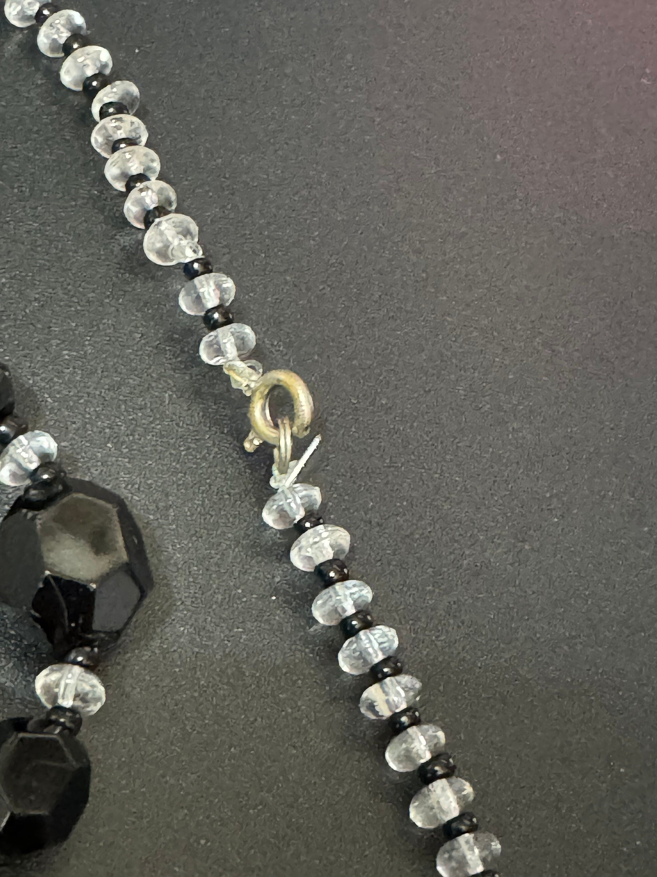 Petite fit 37.5cm antique art deco geometric cut glass black clear beaded necklace monochrome slim neck