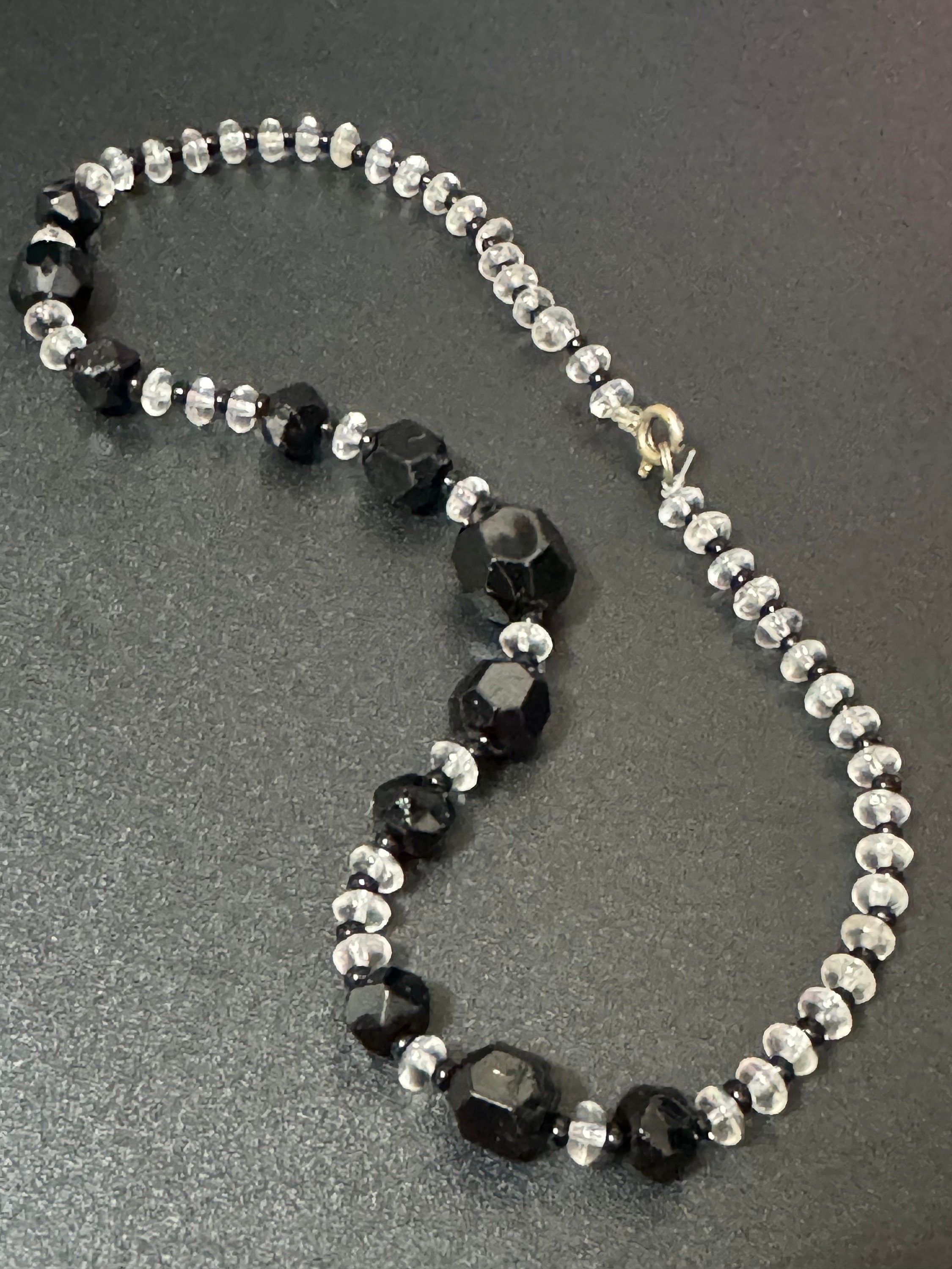Petite fit 37.5cm antique art deco geometric cut glass black clear beaded necklace monochrome slim neck