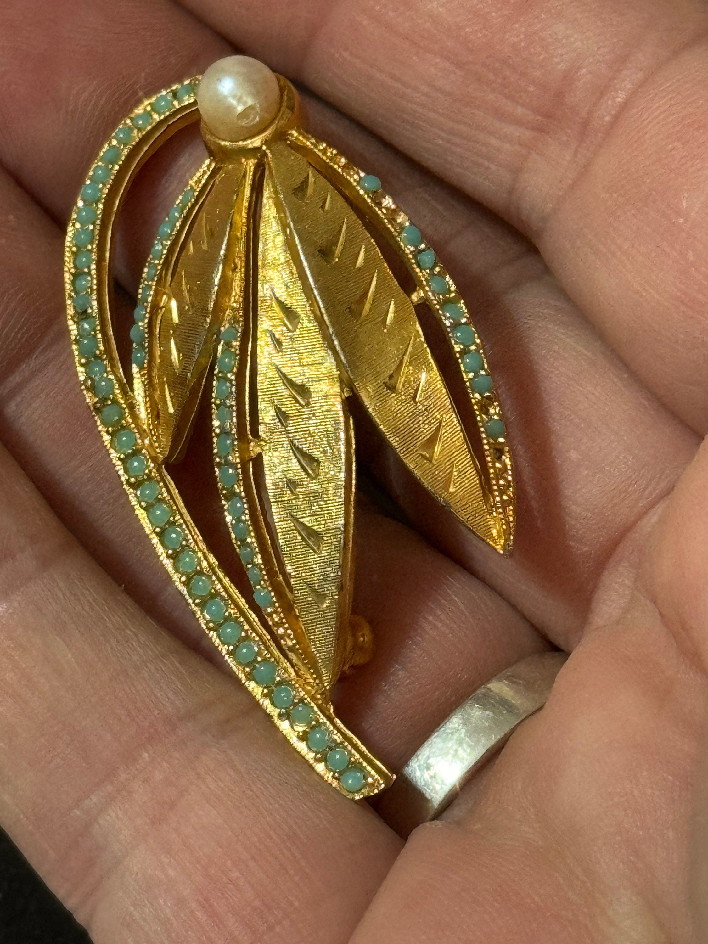 vintage modernist gold tone turquoise nano beaded abstract floral snowdrop brooch