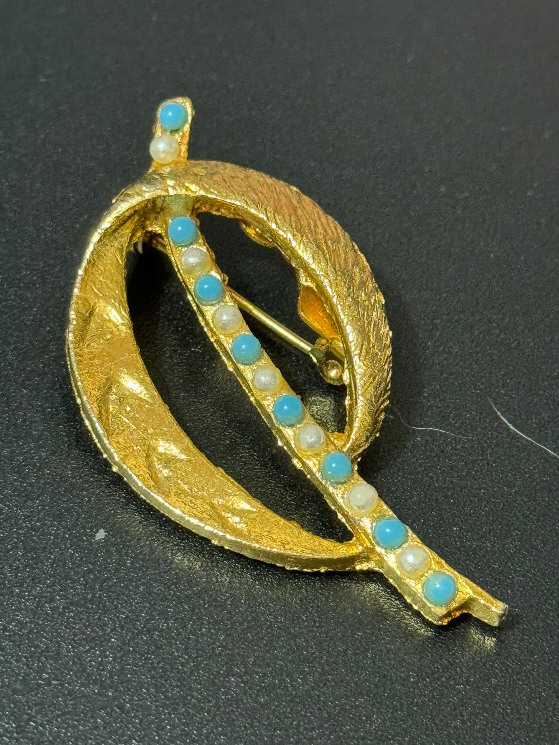 vintage mid century gold tone turquoise faux pearl brooch 1960s