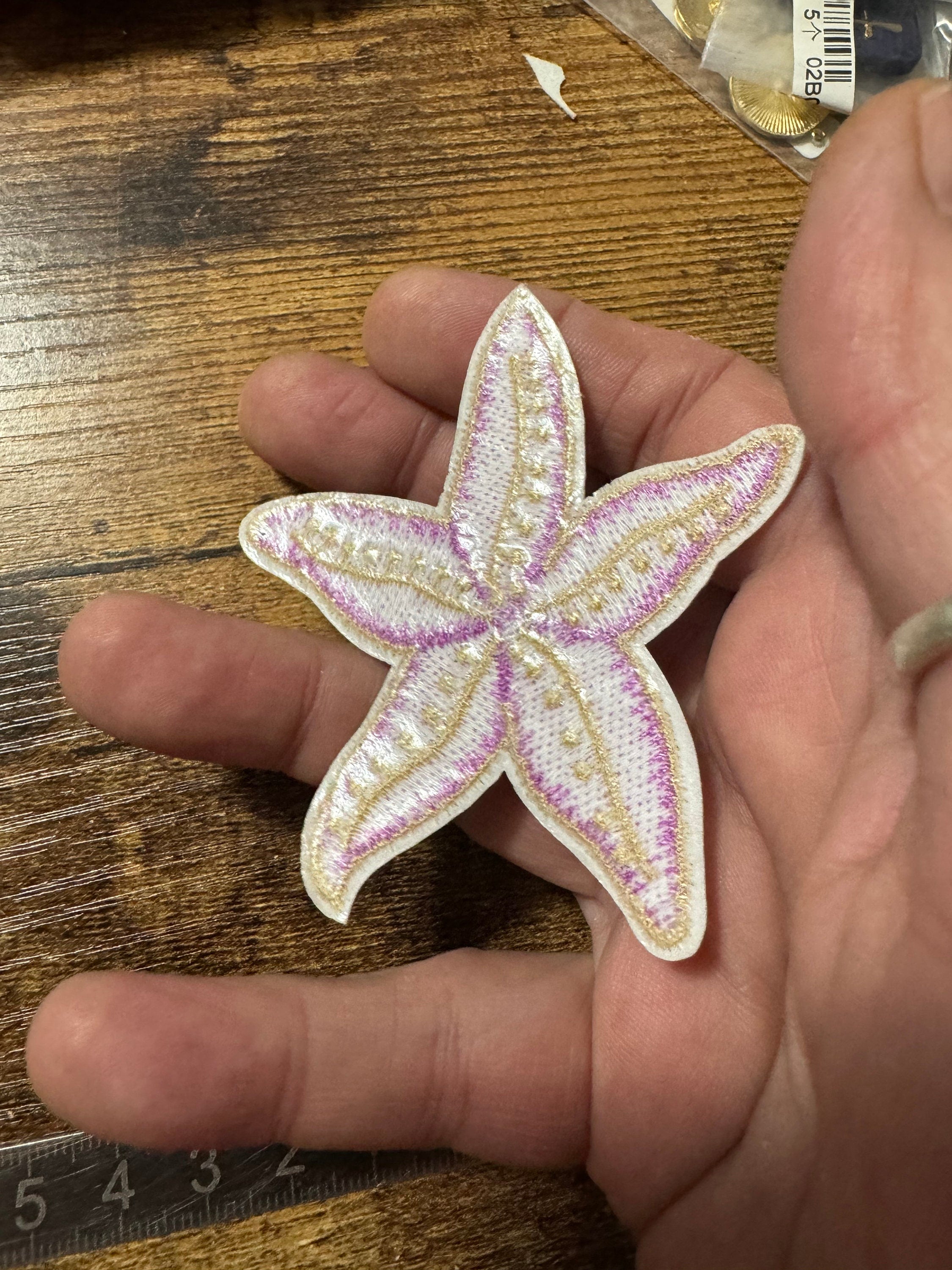 1 x bright pink starfish iron On pre glued Nautical embroidered Patch 7cm sewing craft appliqué