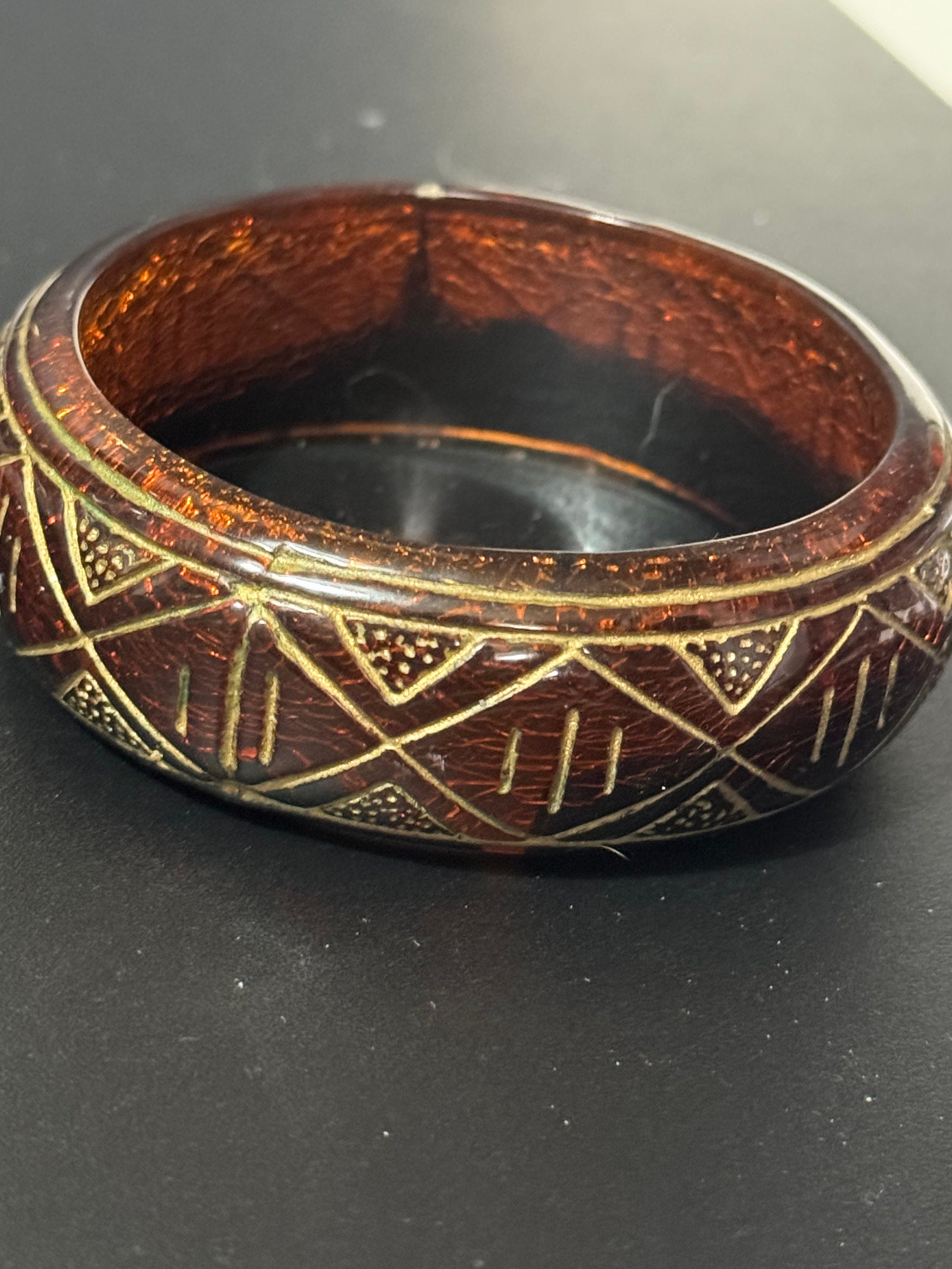 Carved brown and gold faux tortoiseshell vintage chunky oversized wide acrylic plastic bangle bracelet