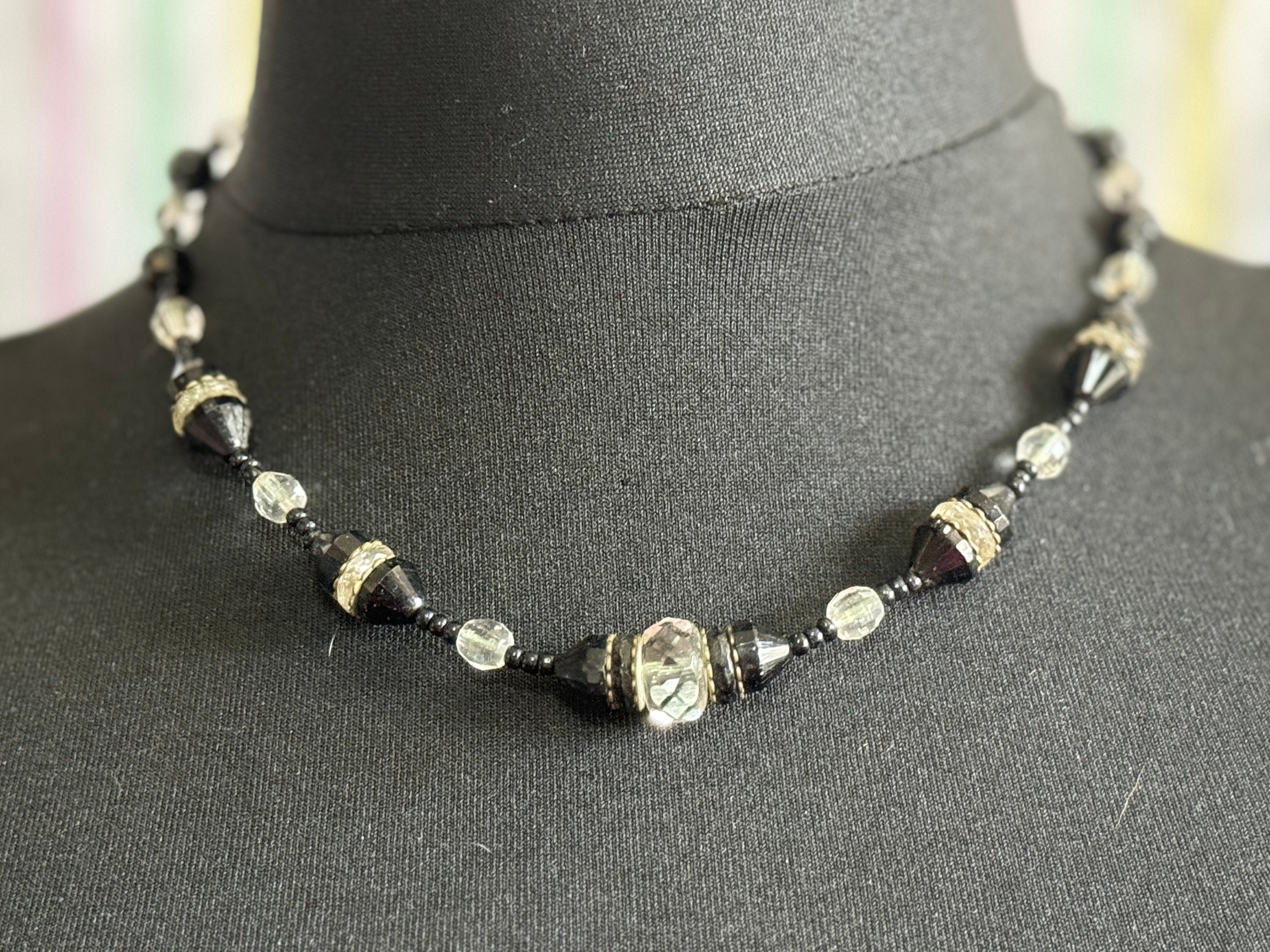 Antique art deco geometric heavy cut glass black clear beaded necklace monochrome 49cm