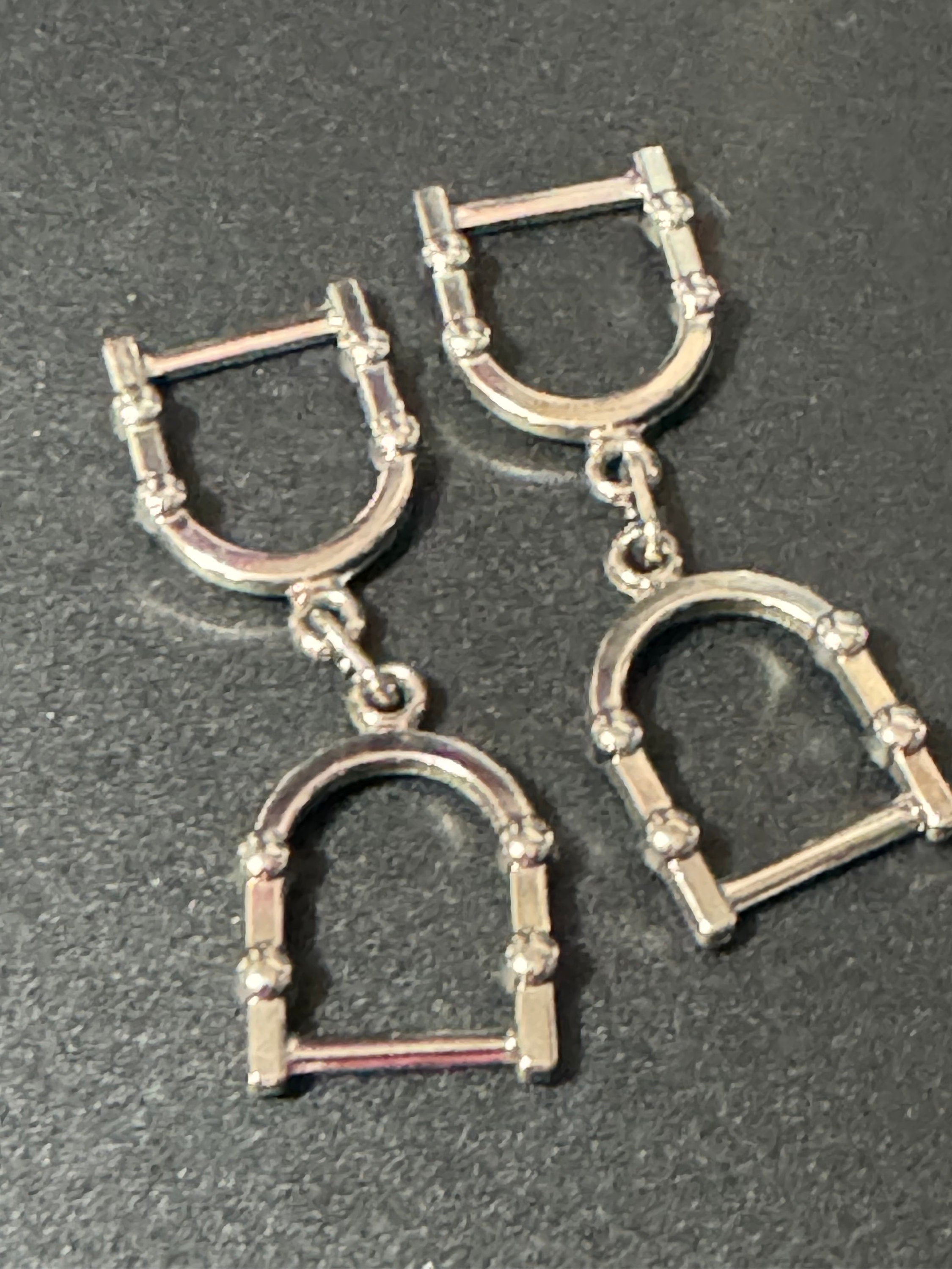 Vintage Pair of silver tone metal horse snaffle bar Shoe buckles clips