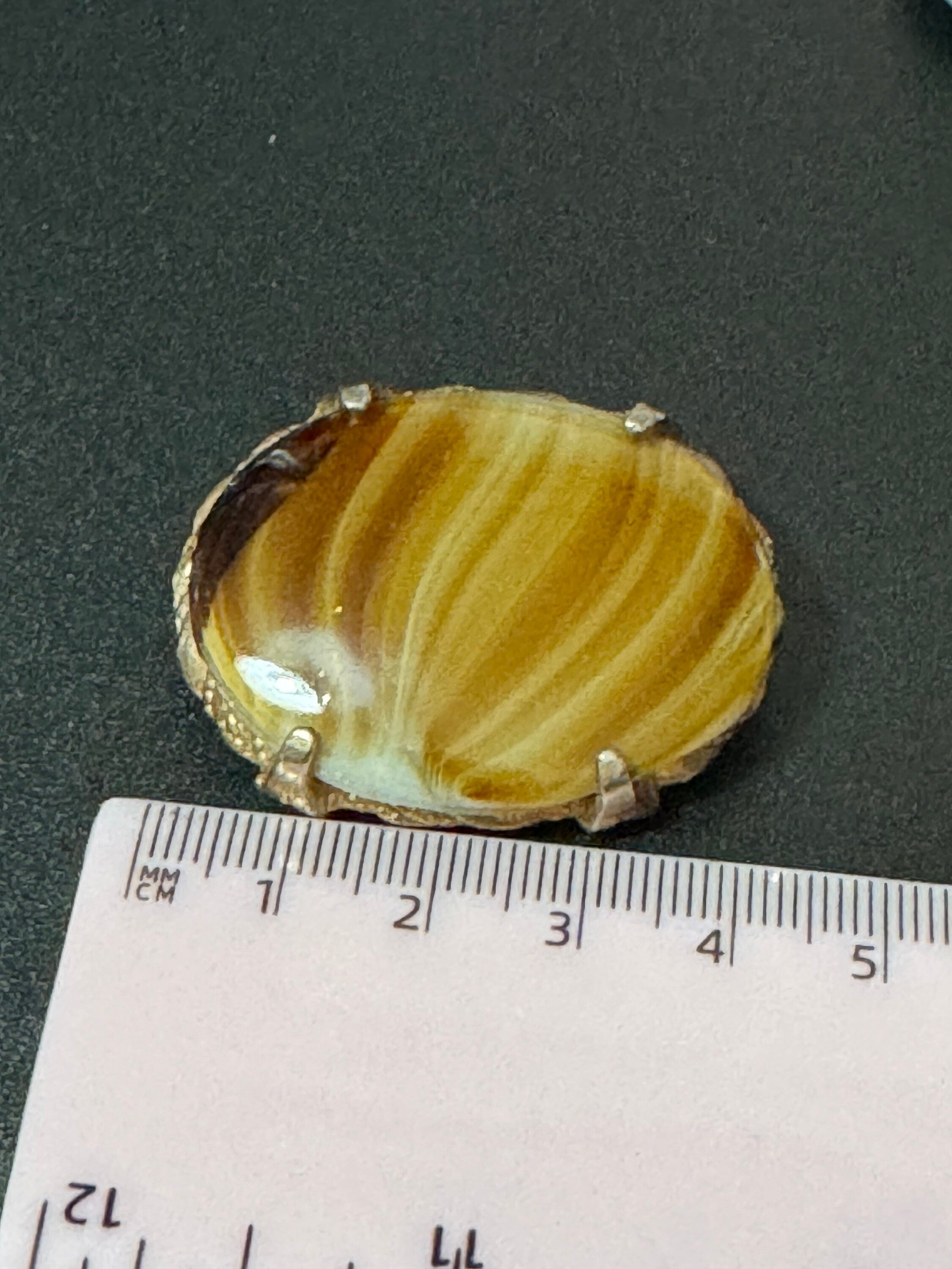 Gold tone oval brooch large brown faux marble agate glass vintage 5cm large